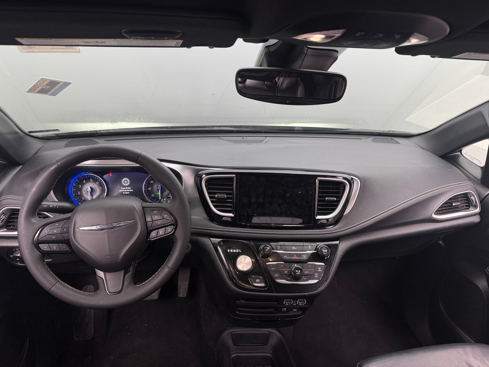 Thumbnail: 2022 Chrysler Pacifica - 2