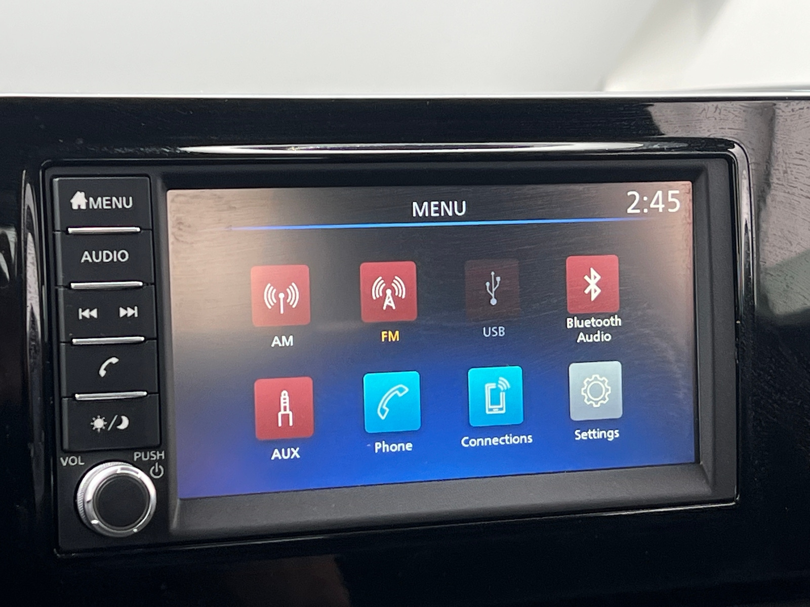 Thumbnail: 2025 Nissan Kicks - 4