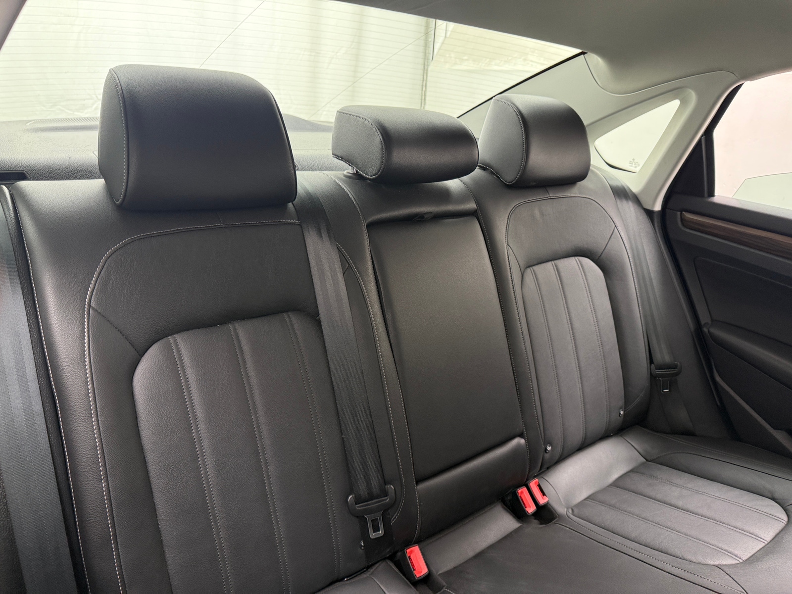 Thumbnail: 2020 Volkswagen Passat - 5