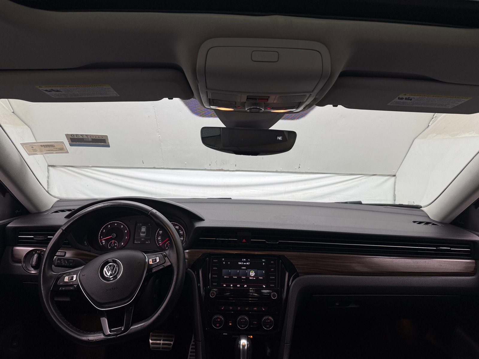 Thumbnail: 2020 Volkswagen Passat - 2