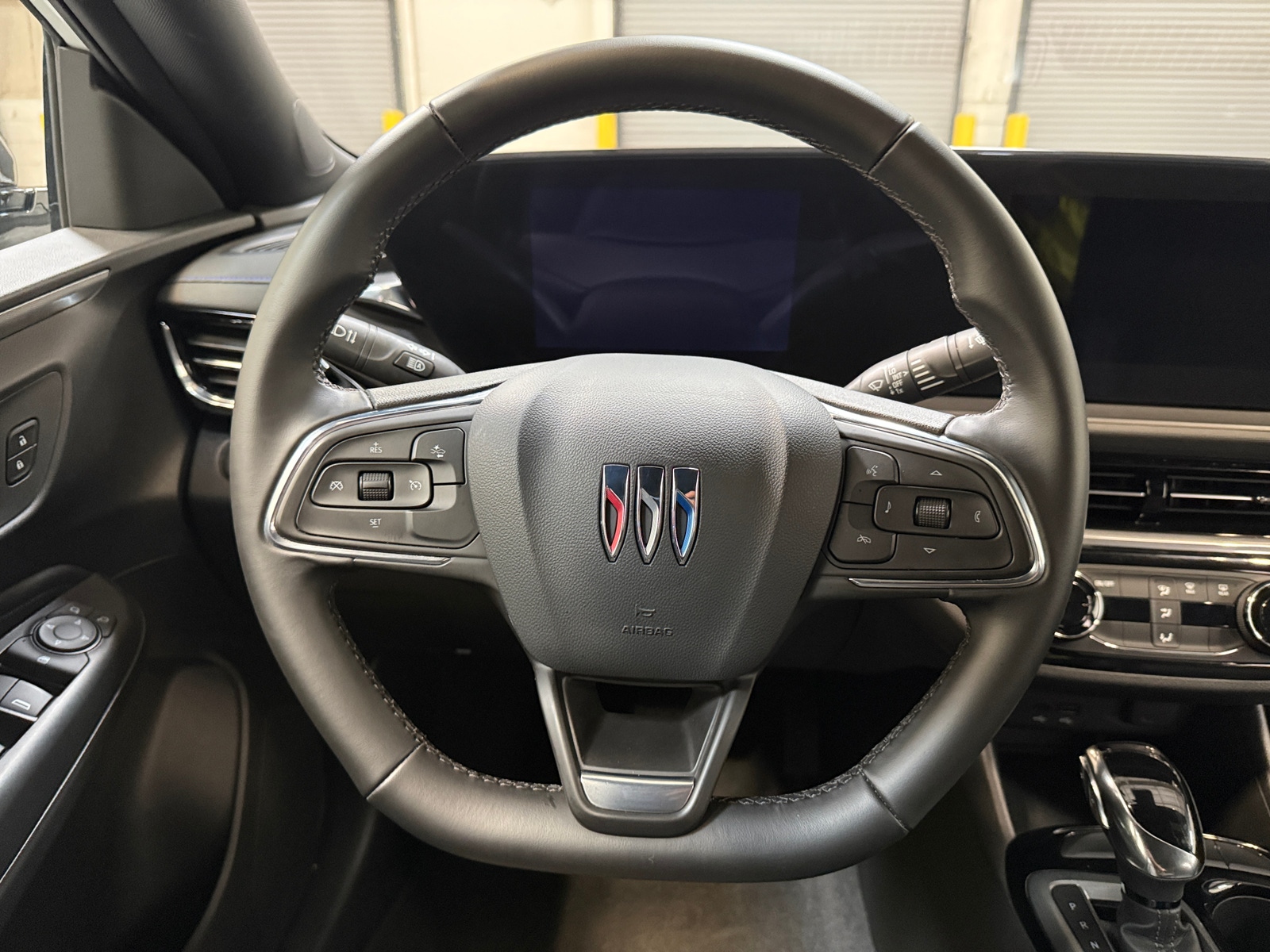 Thumbnail: 2025 Buick Envista - 4