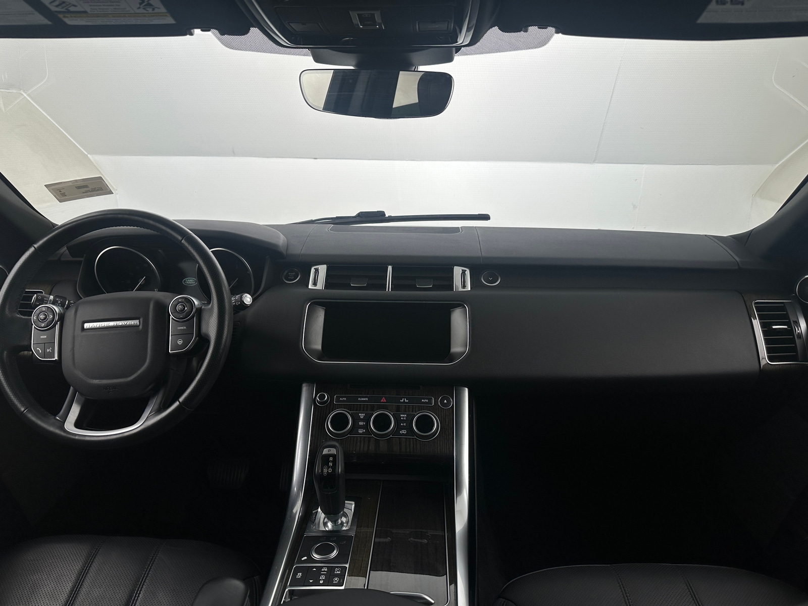 Thumbnail: 2017 Land Rover Range Rover Sport - 2