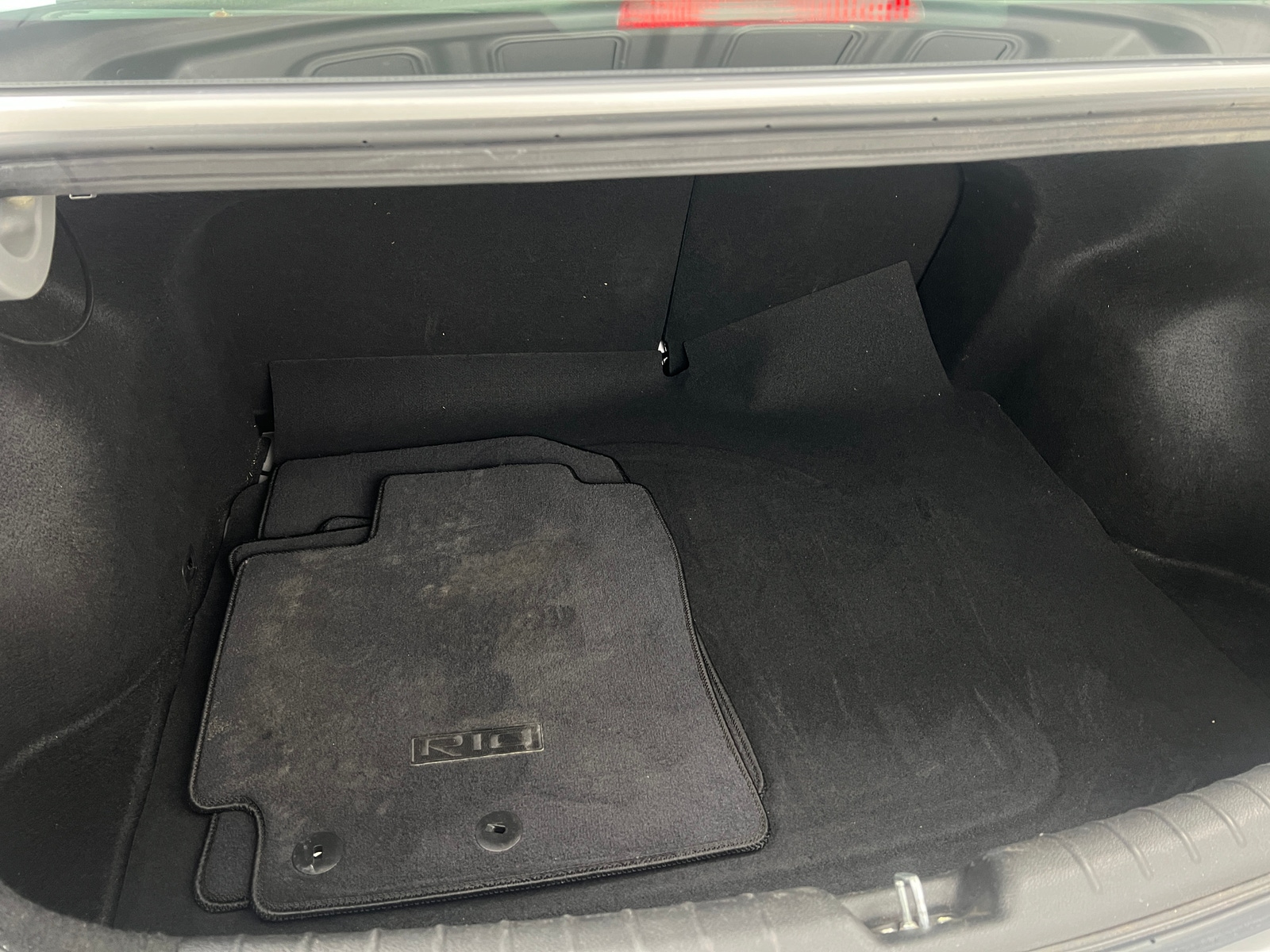 Thumbnail: 2023 Kia Rio - 7