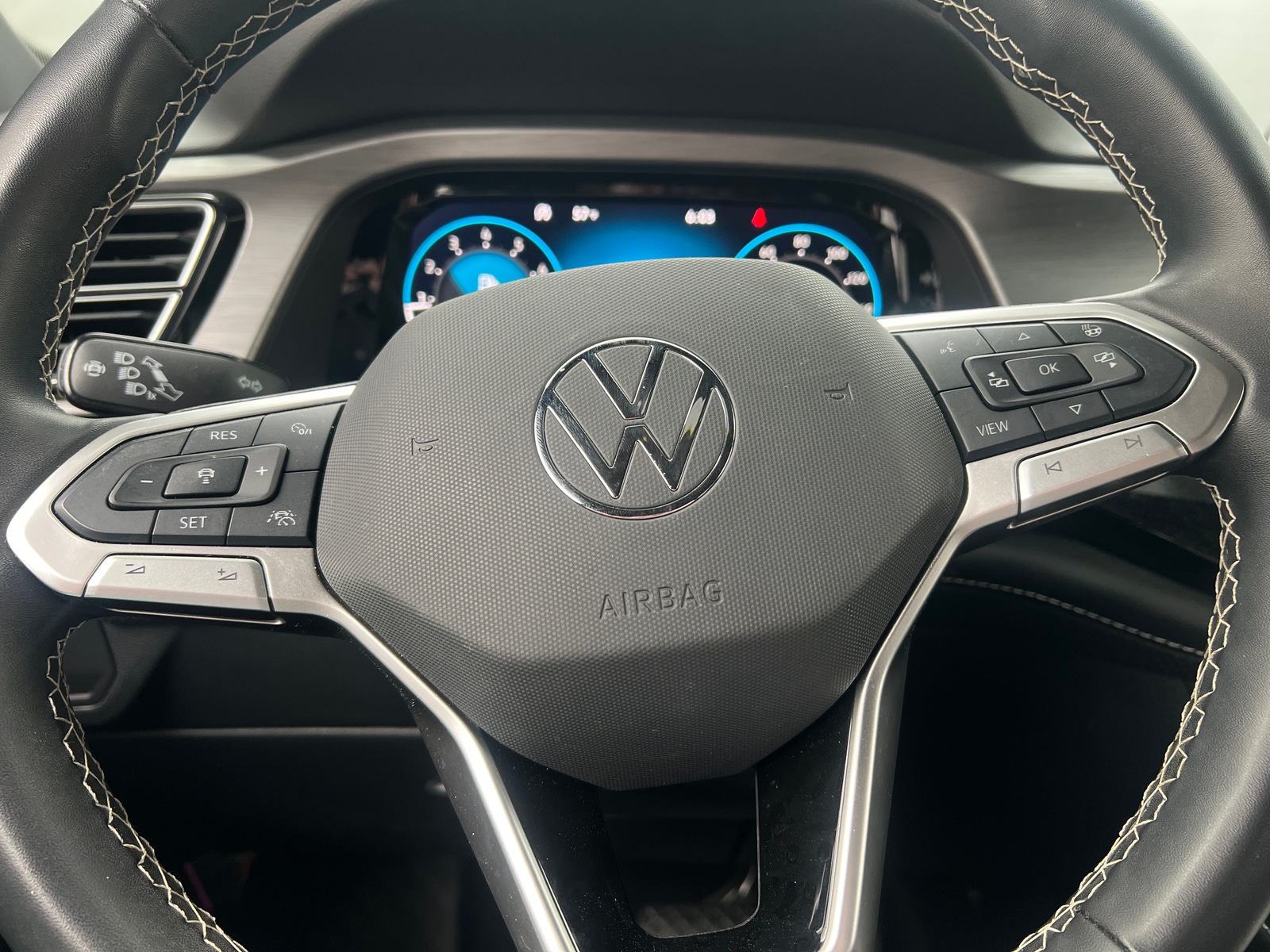 Thumbnail: 2024 Volkswagen Atlas - 4