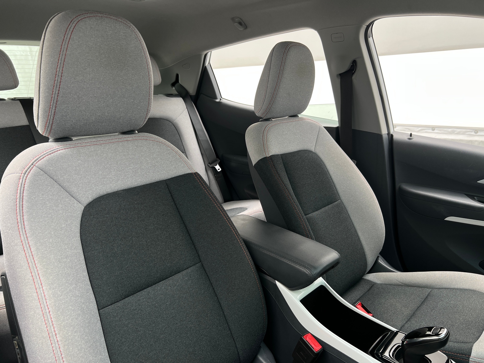 Thumbnail: 2019 Chevrolet Bolt EV - 2