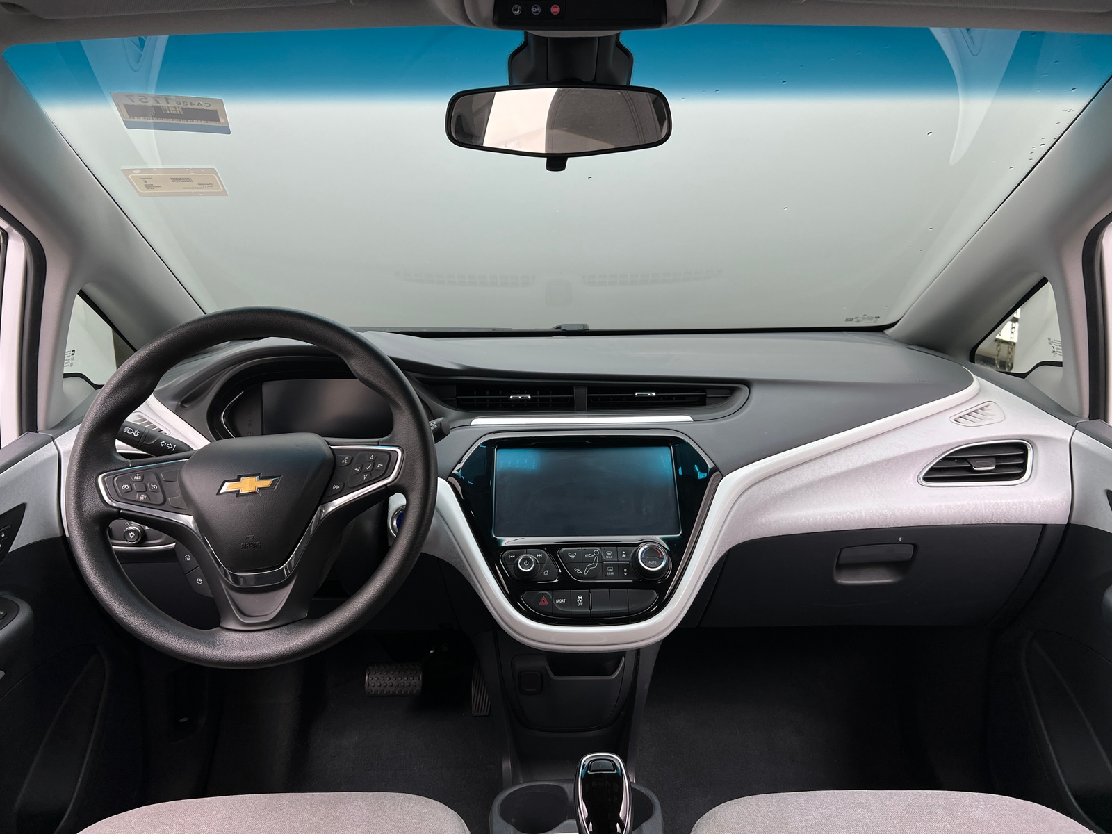 Thumbnail: 2019 Chevrolet Bolt EV - 3