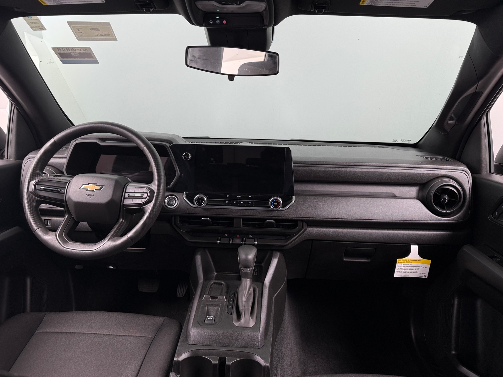 Thumbnail: 2024 Chevrolet Colorado - 3