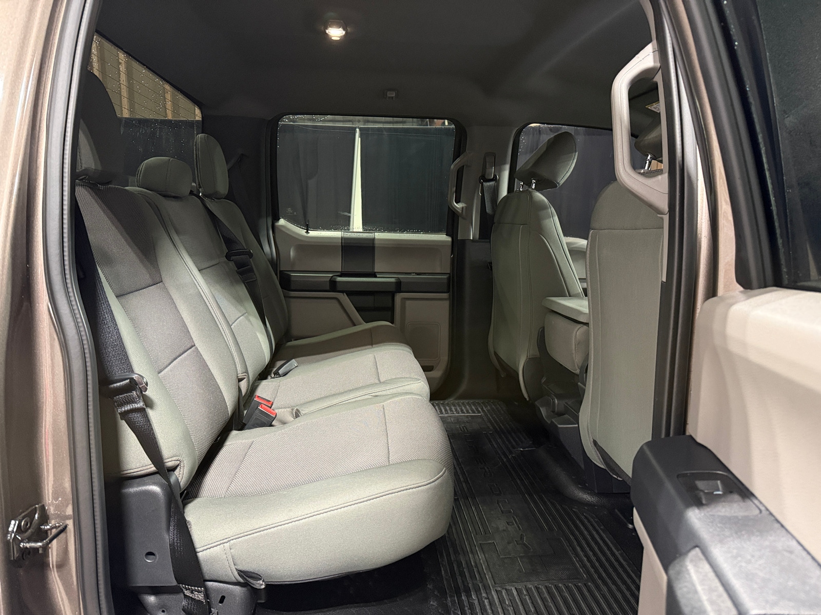 Thumbnail: 2022 Ford Econoline - 6