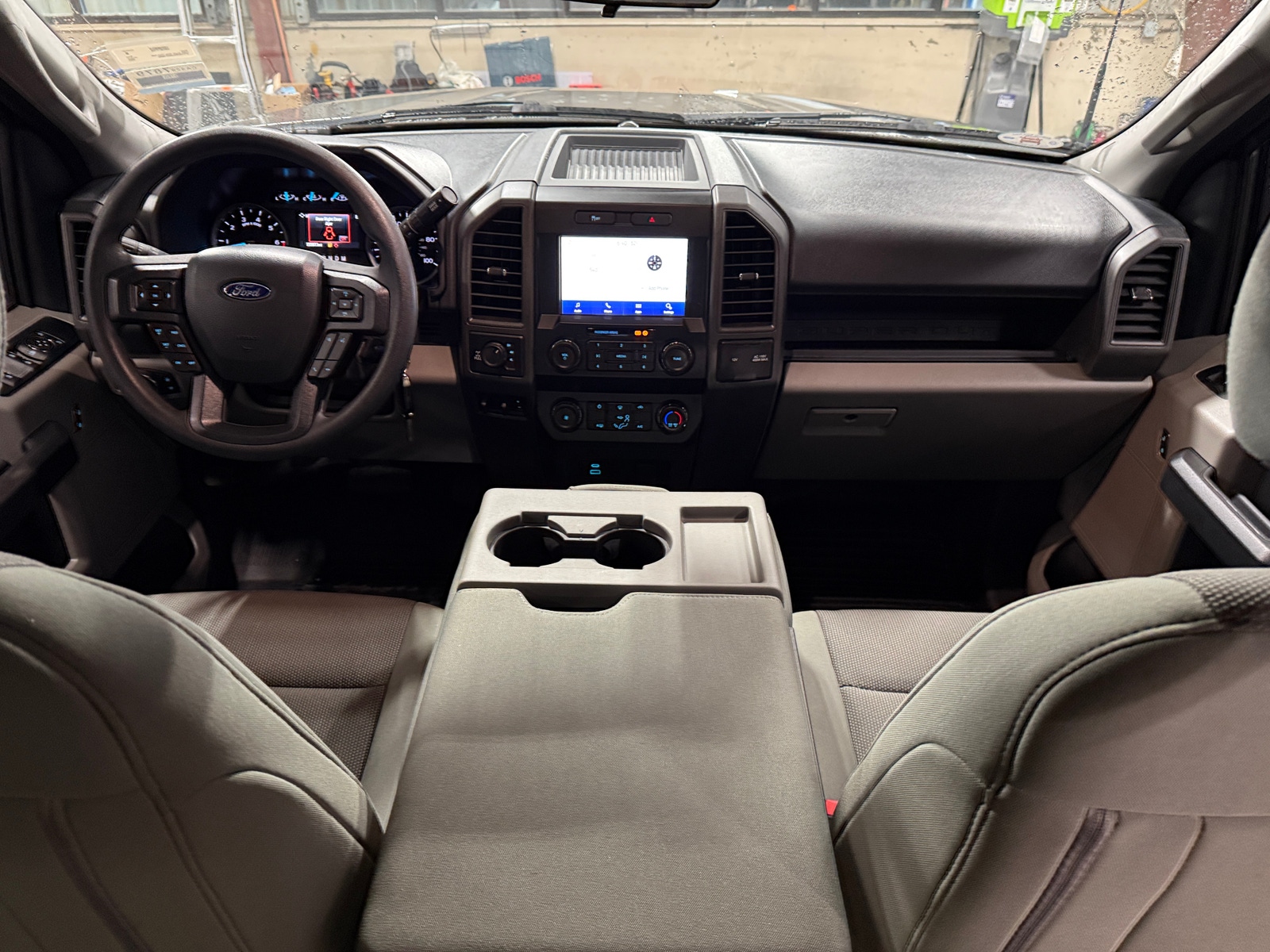 Thumbnail: 2022 Ford Econoline - 3