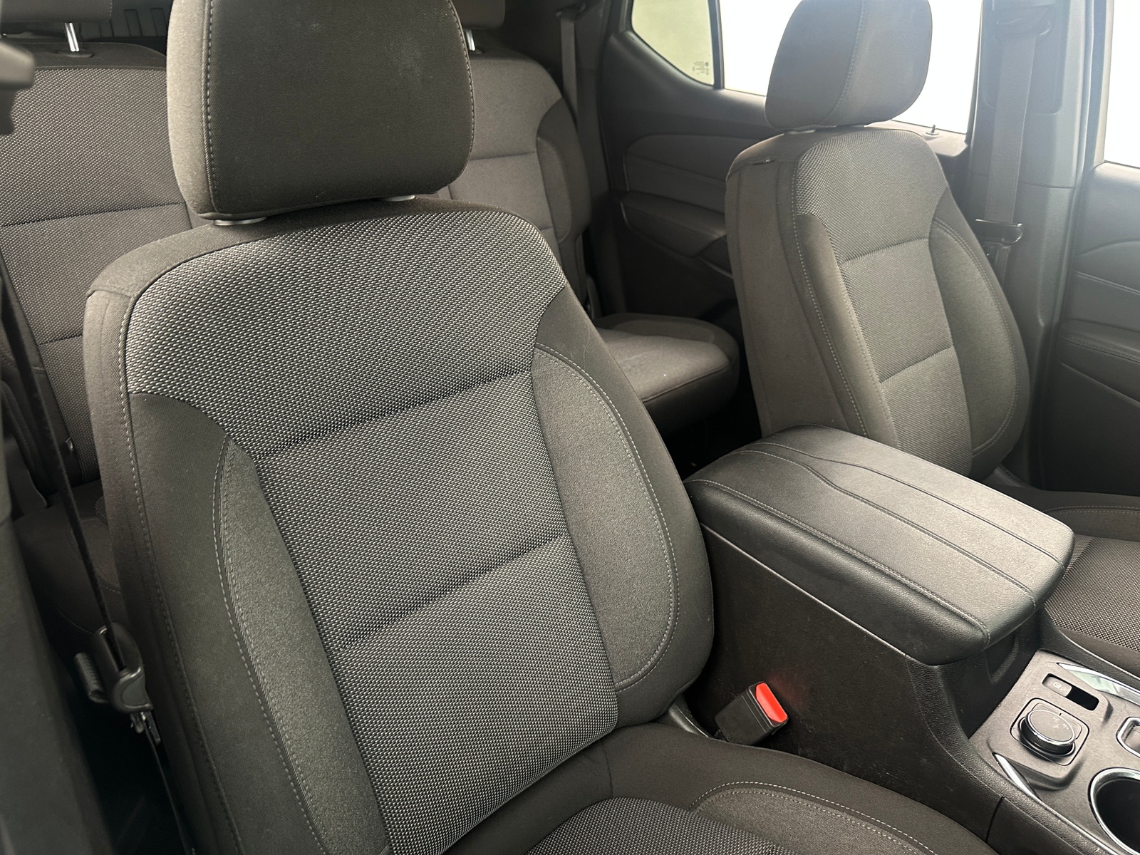 Thumbnail: 2023 Chevrolet Traverse - 2