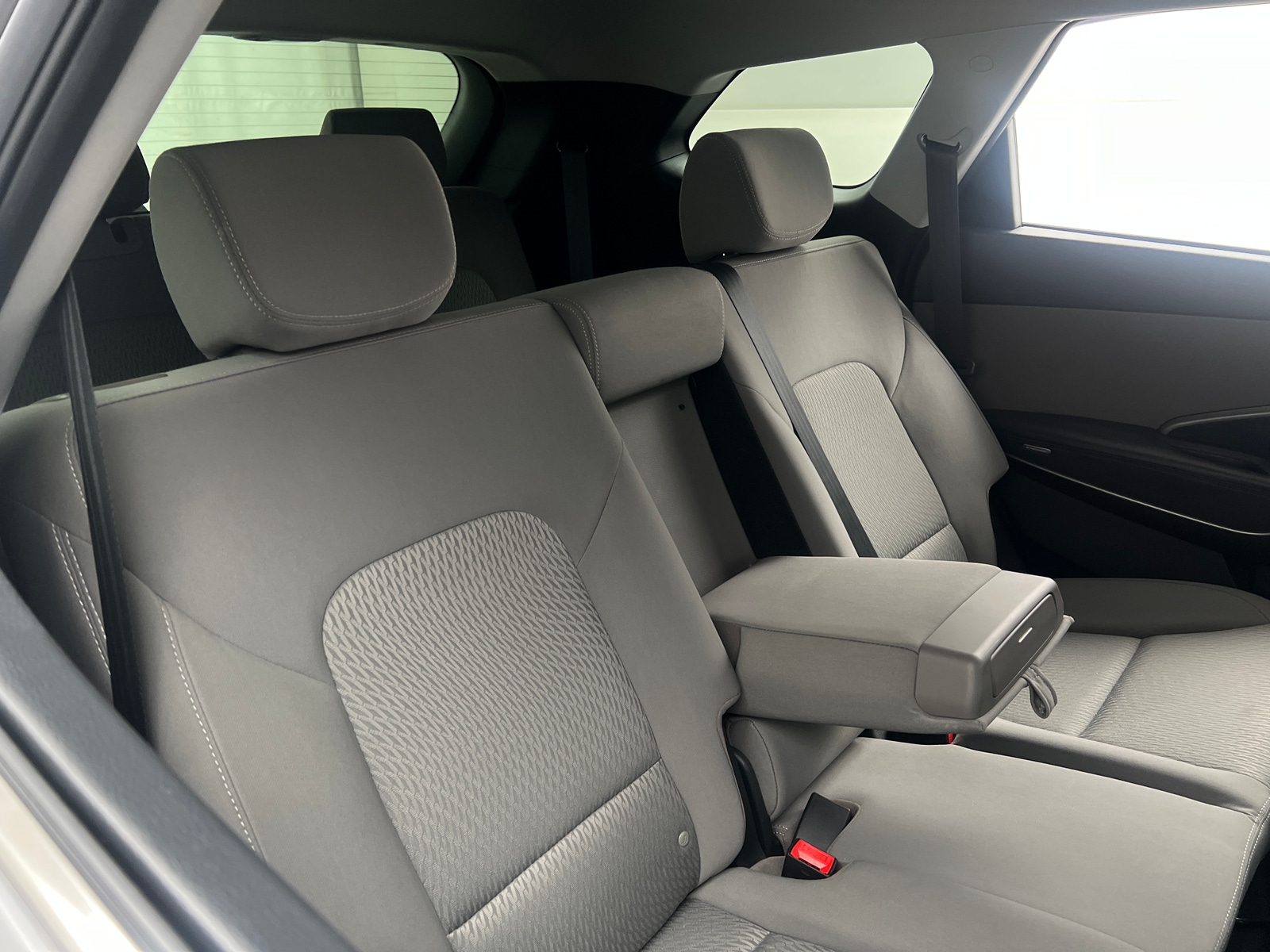 Thumbnail: 2018 Hyundai Santa Fe - 6