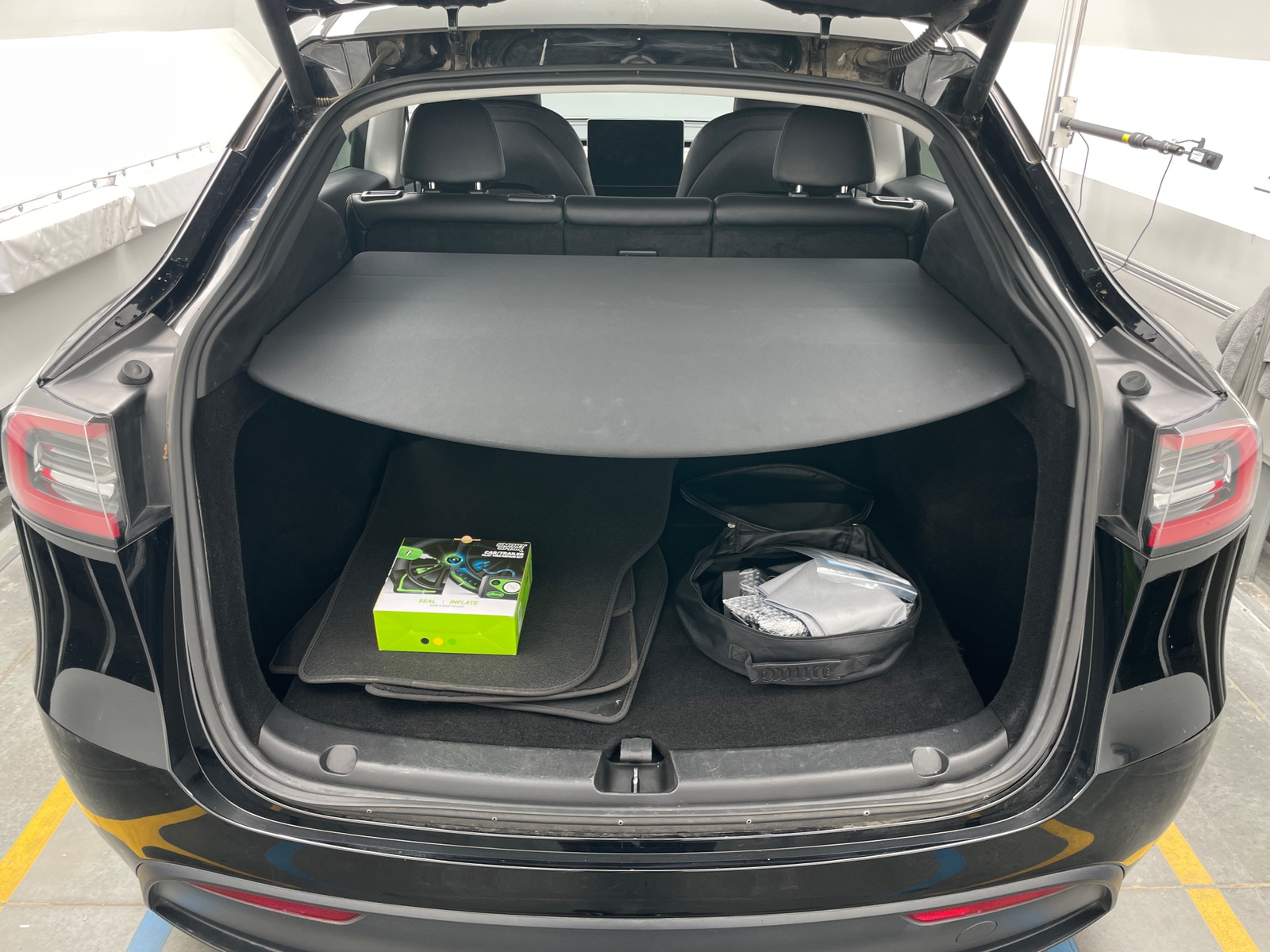 Thumbnail: 2023 Tesla Model Y - 6