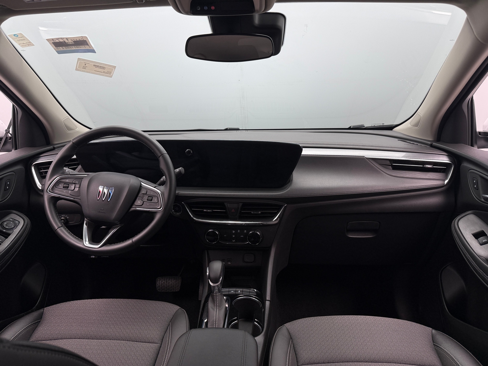 Thumbnail: 2025 Buick Encore GX - 2