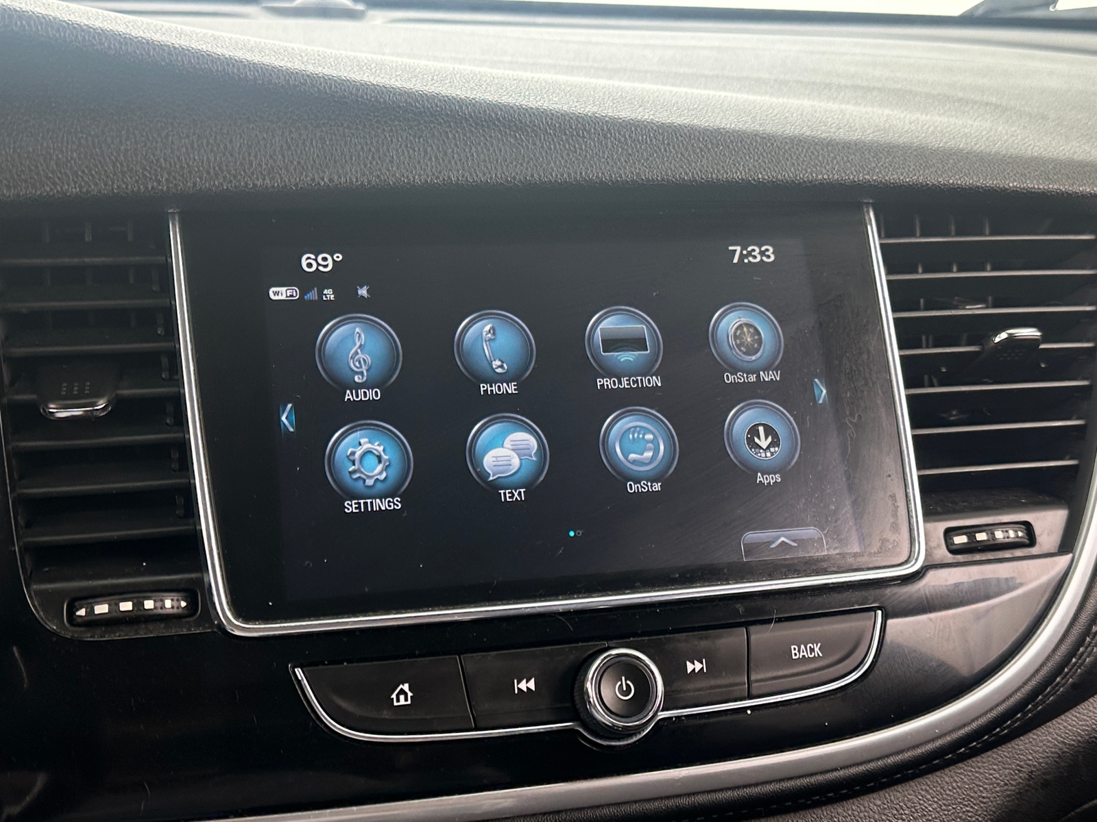 Thumbnail: 2019 Buick Encore - 4