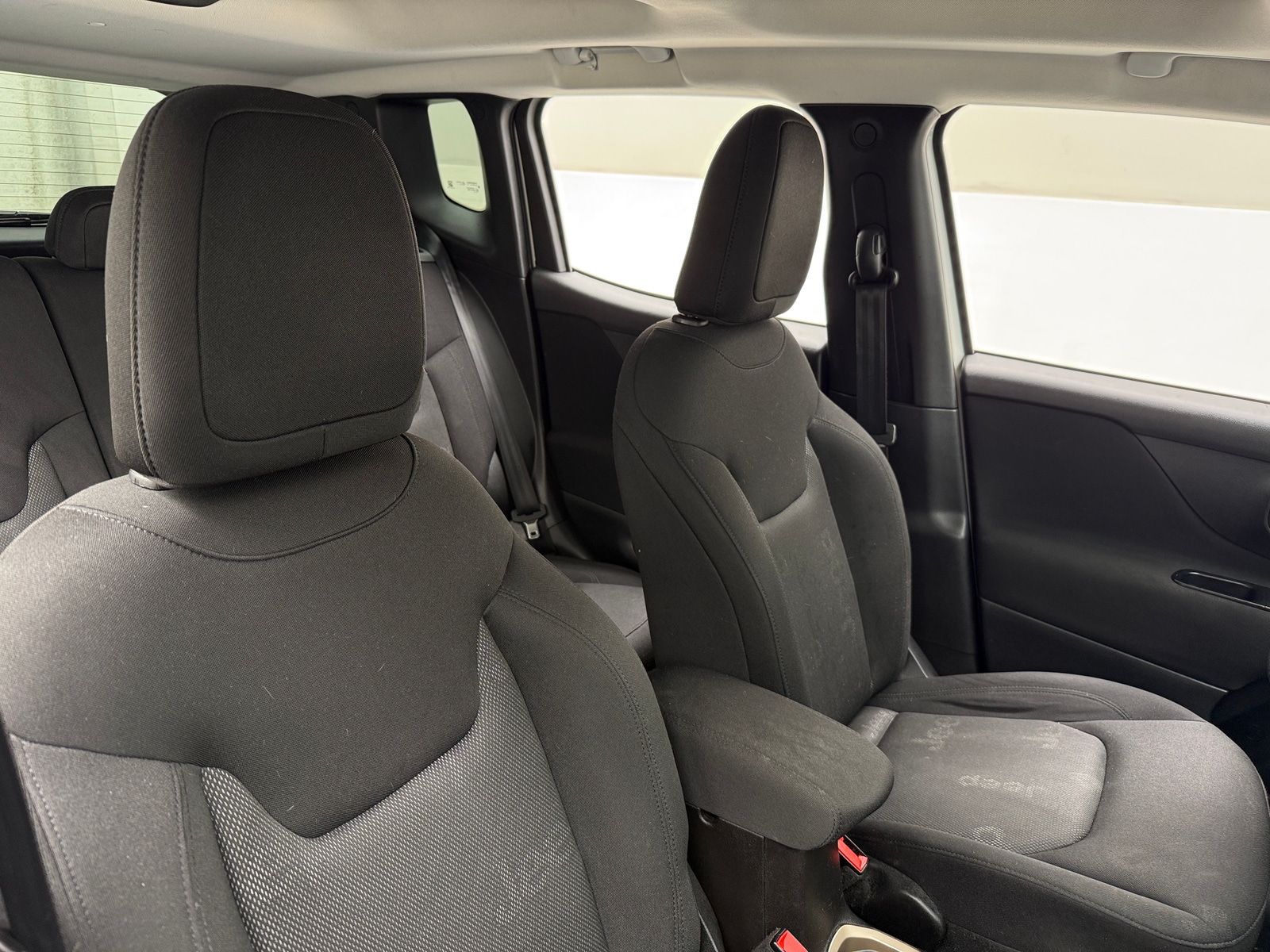 Thumbnail: 2017 Jeep Renegade - 2