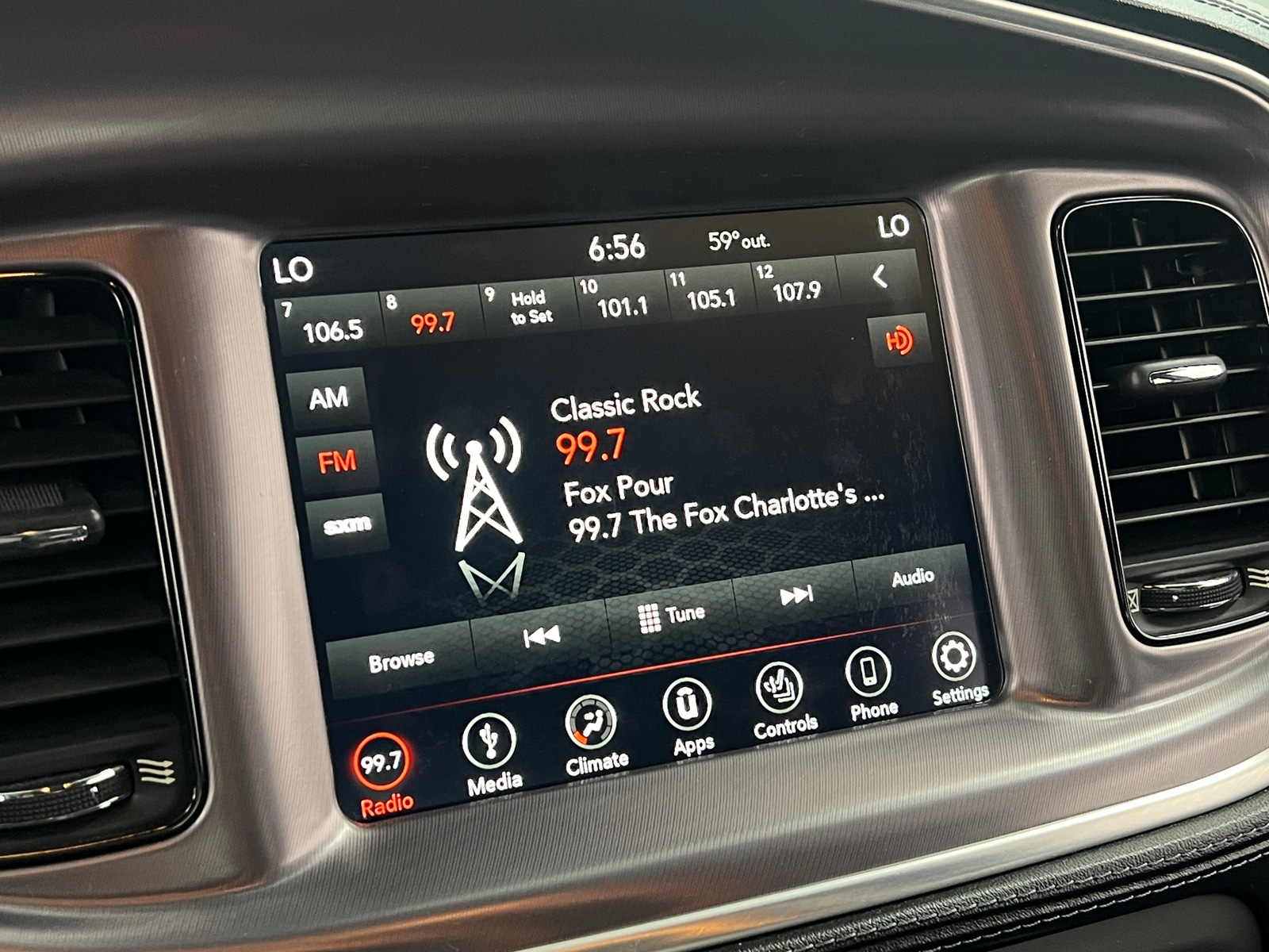 Thumbnail: 2019 Dodge Charger - 3