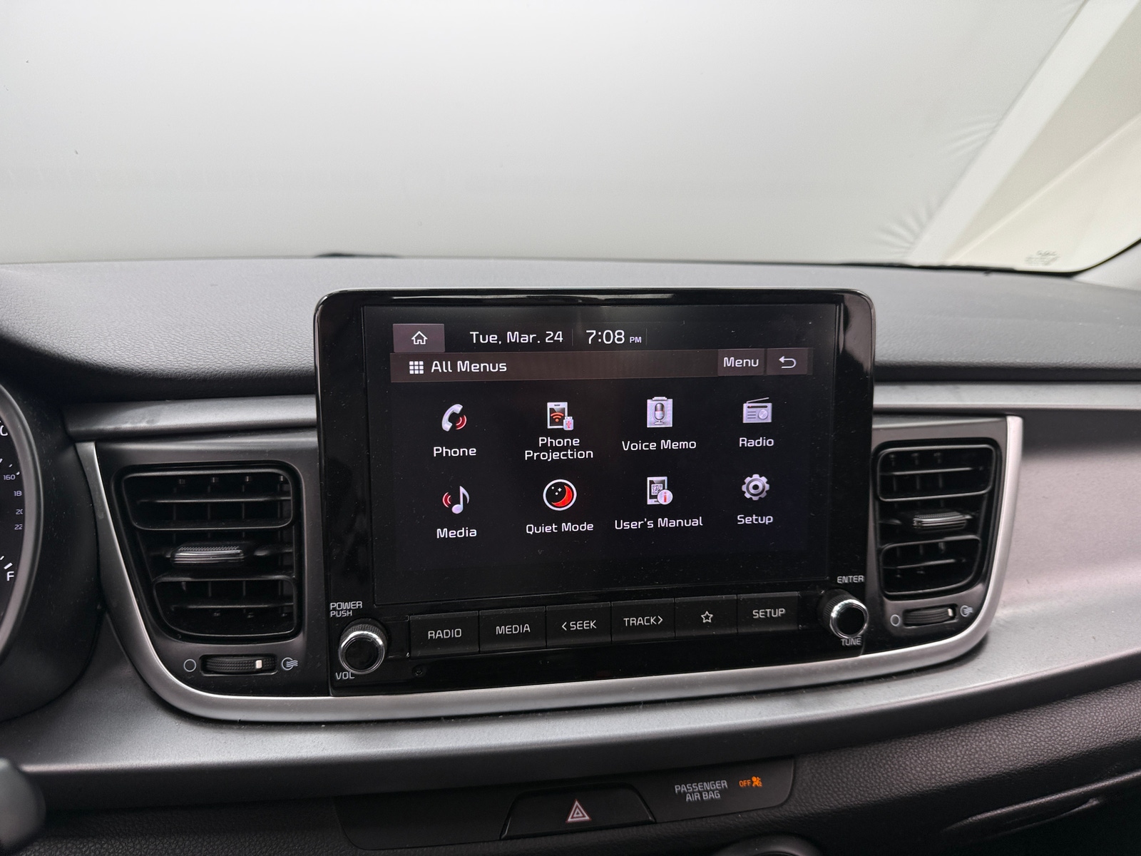 Thumbnail: 2022 Kia Rio - 4