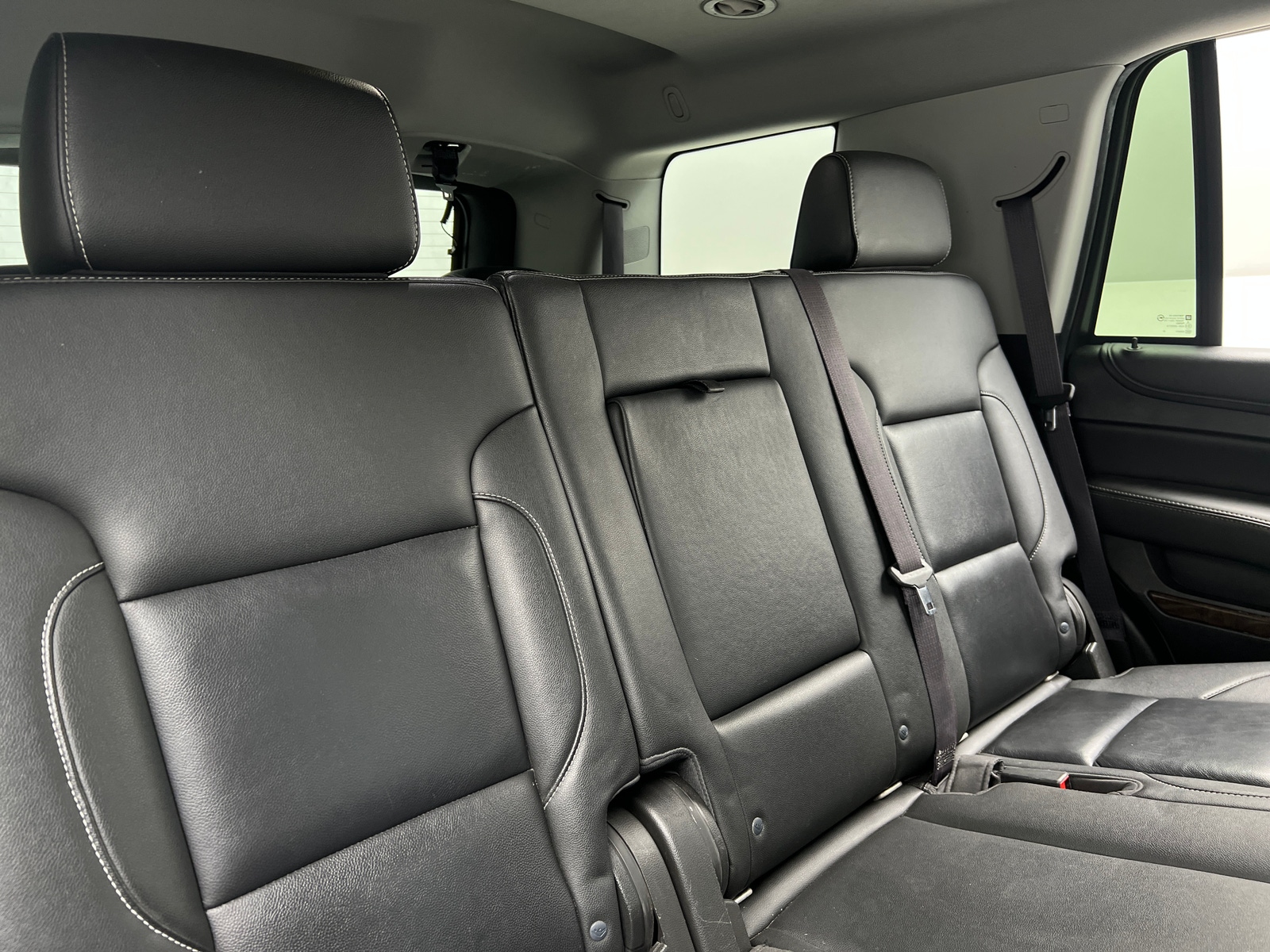 Thumbnail: 2017 Chevrolet Tahoe - 5