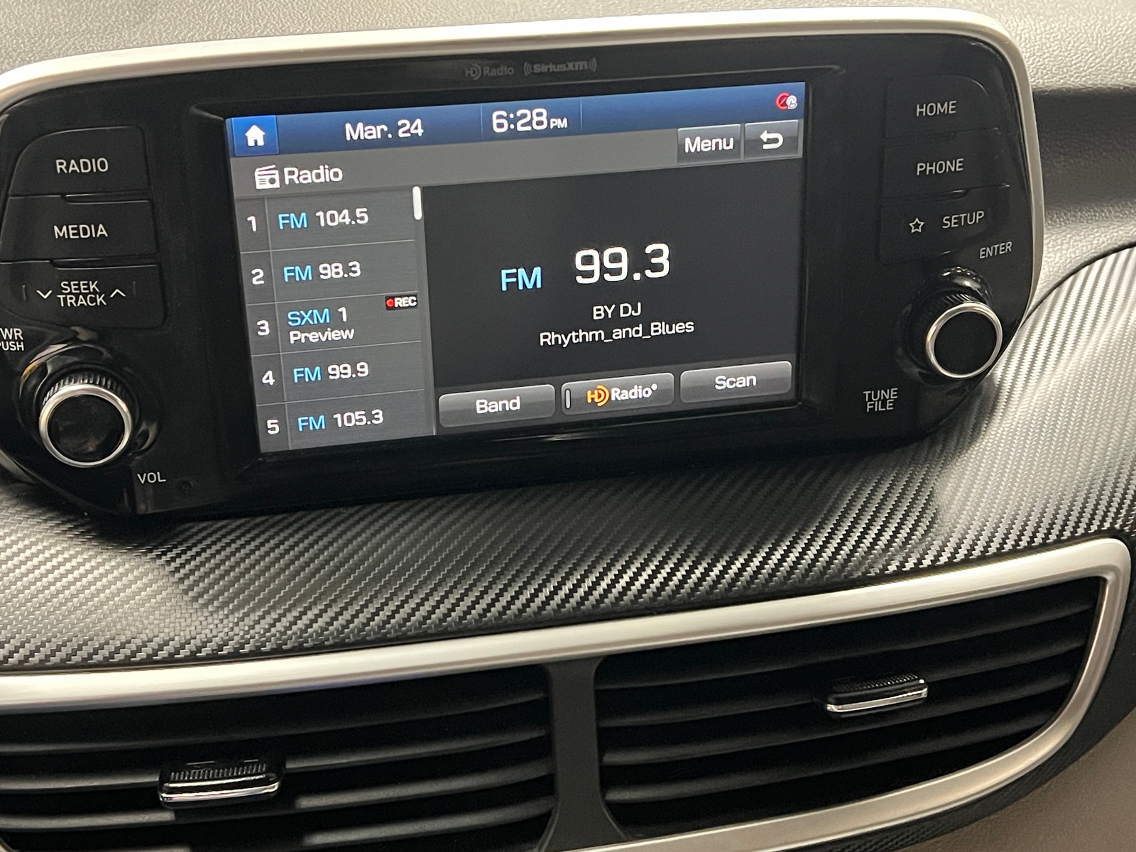 Thumbnail: 2021 Hyundai Tucson - 4