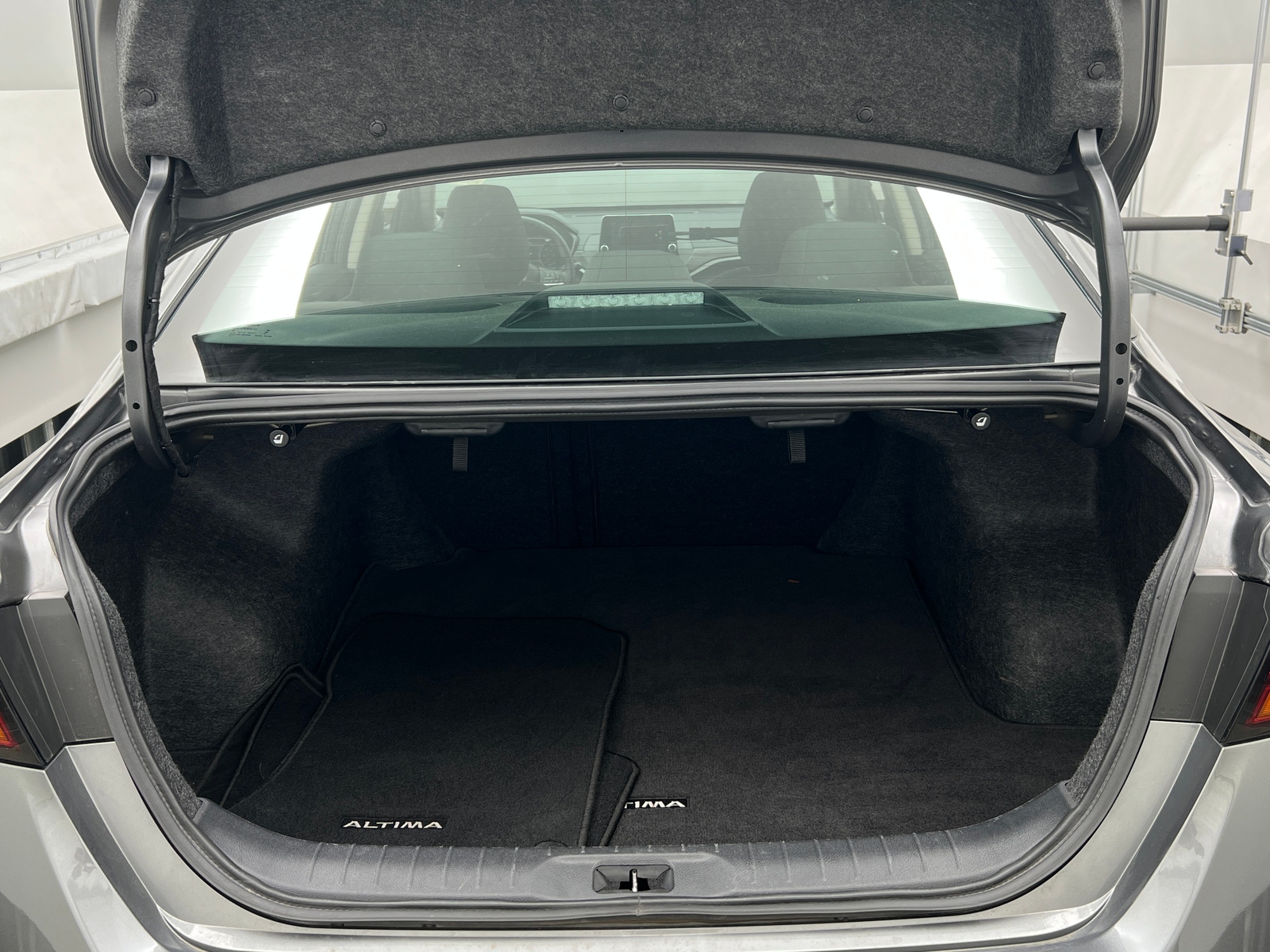 Thumbnail: 2025 Nissan Altima - 7