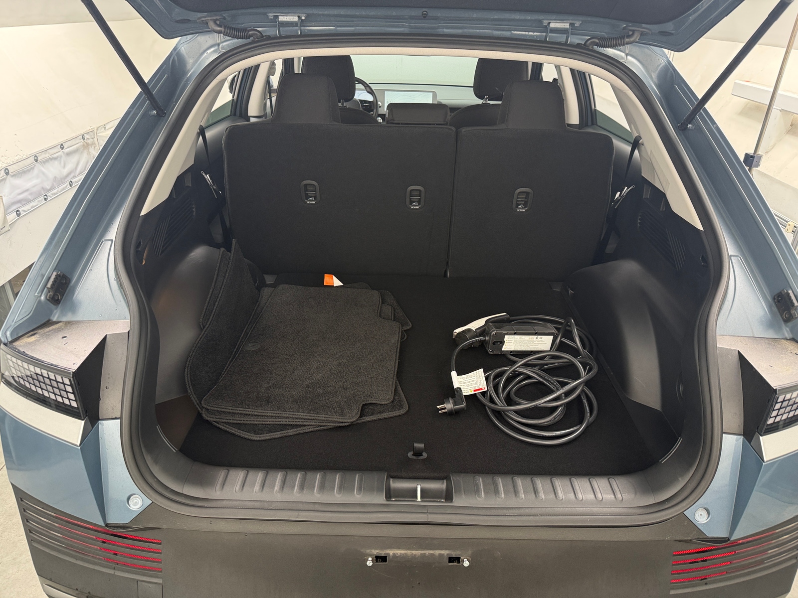 Thumbnail: 2024 Hyundai Ioniq 5 - 7