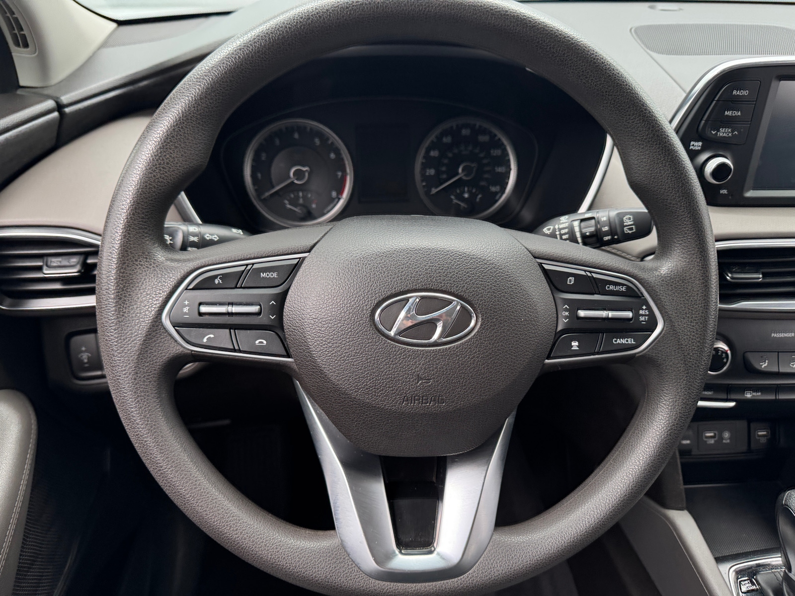 Thumbnail: 2020 Hyundai Santa Fe - 5