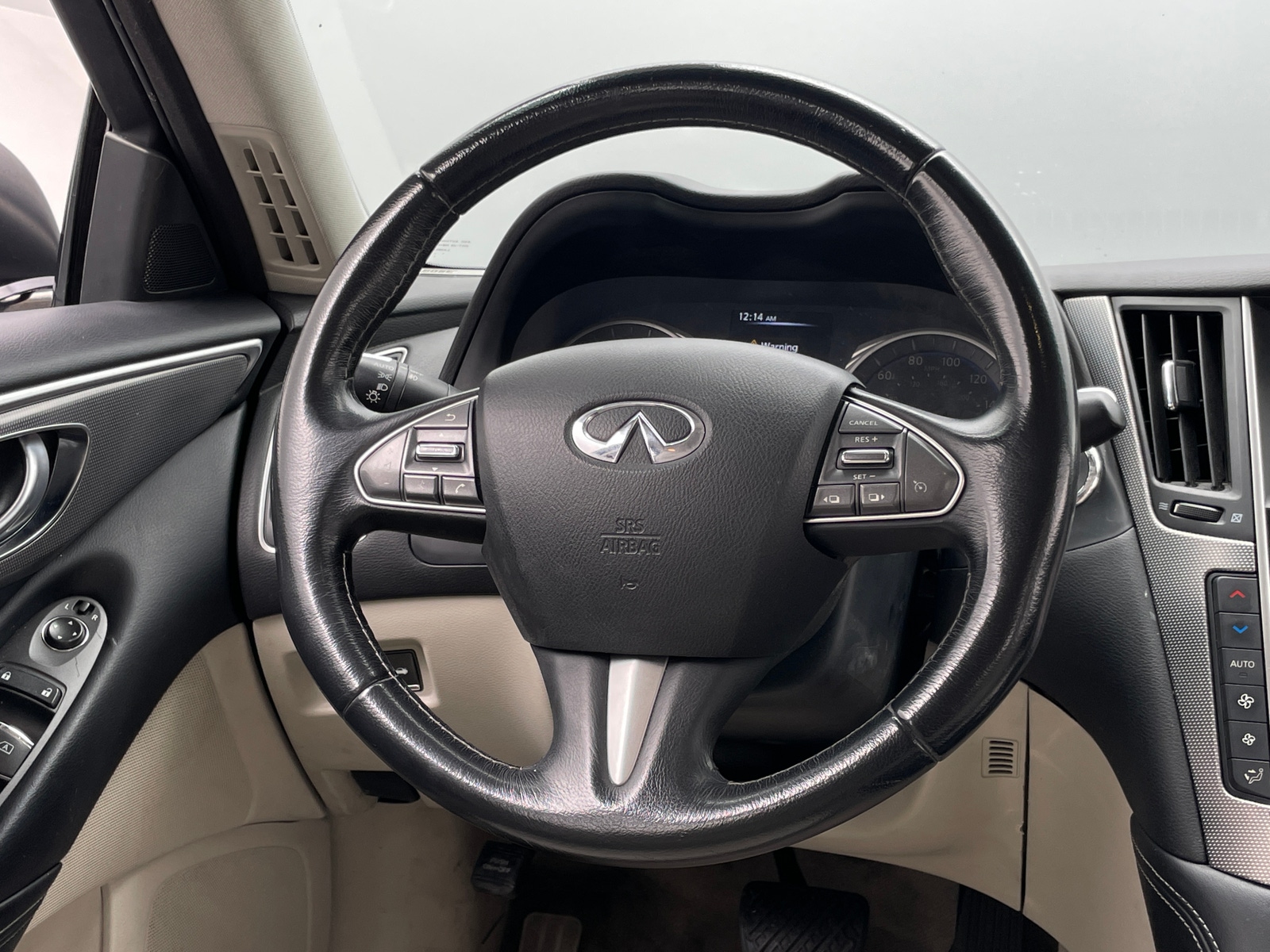 Thumbnail: 2016 INFINITI Q50 - 4