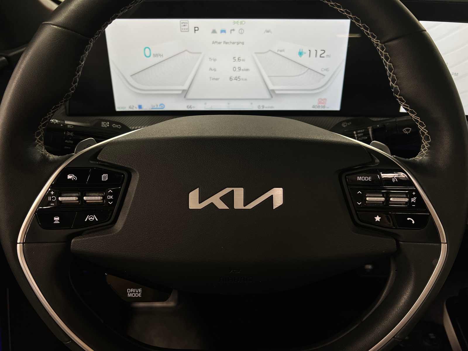 Thumbnail: 2023 Kia EV6 - 4