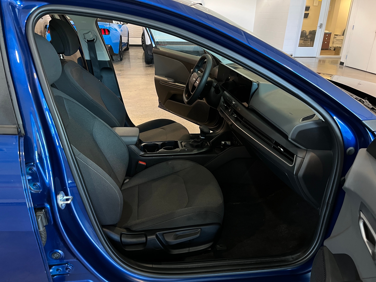 Thumbnail: 2025 Kia K4 - 2