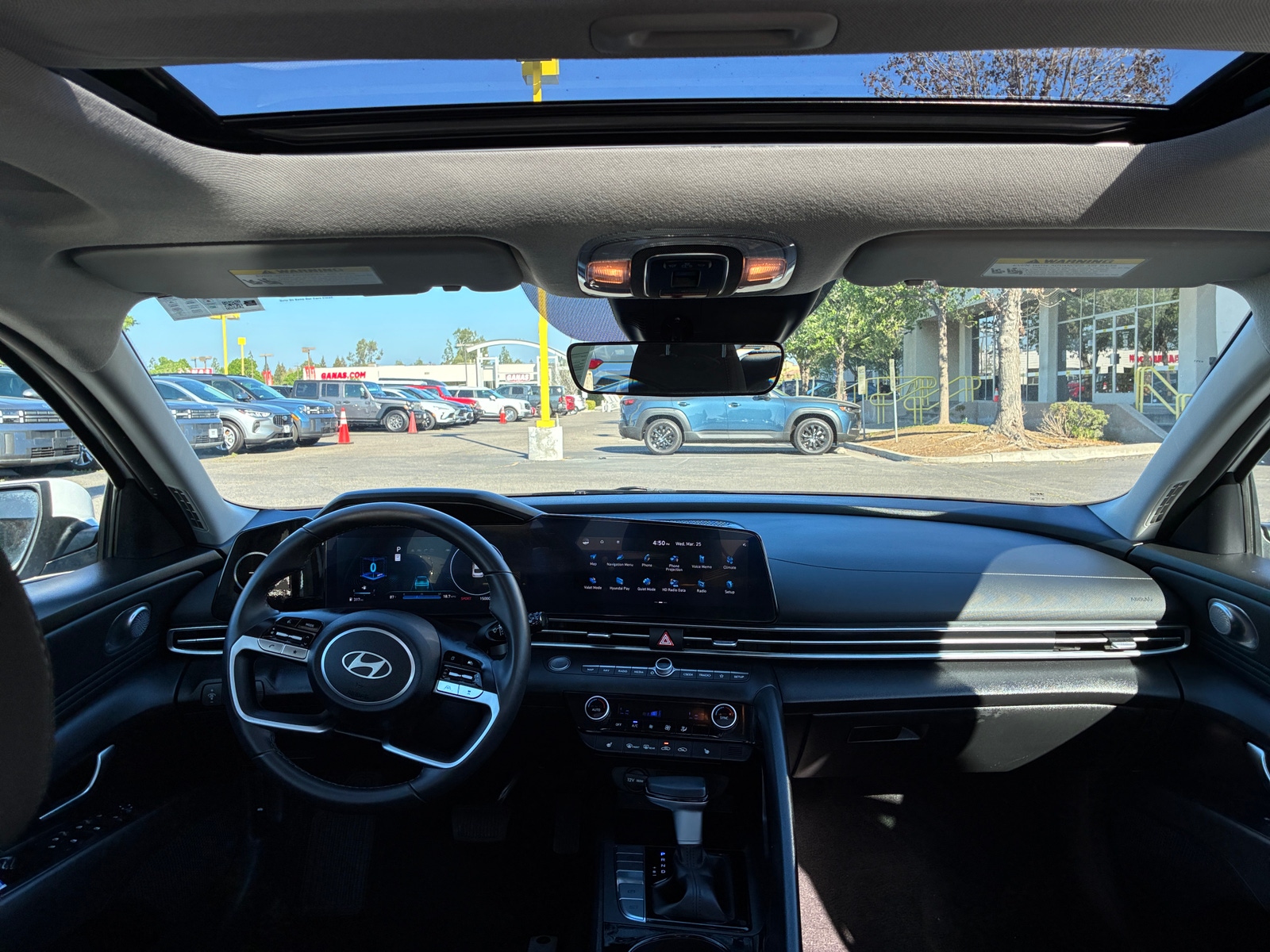 Thumbnail: 2025 Hyundai Elantra - 3
