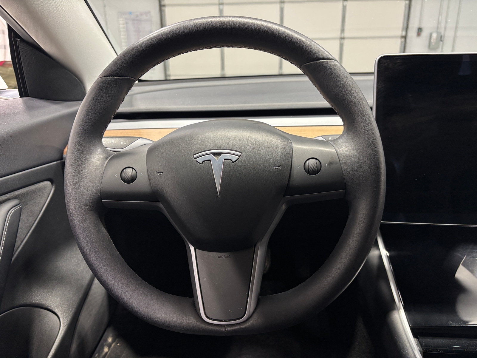 Thumbnail: 2020 Tesla Model 3 - 4