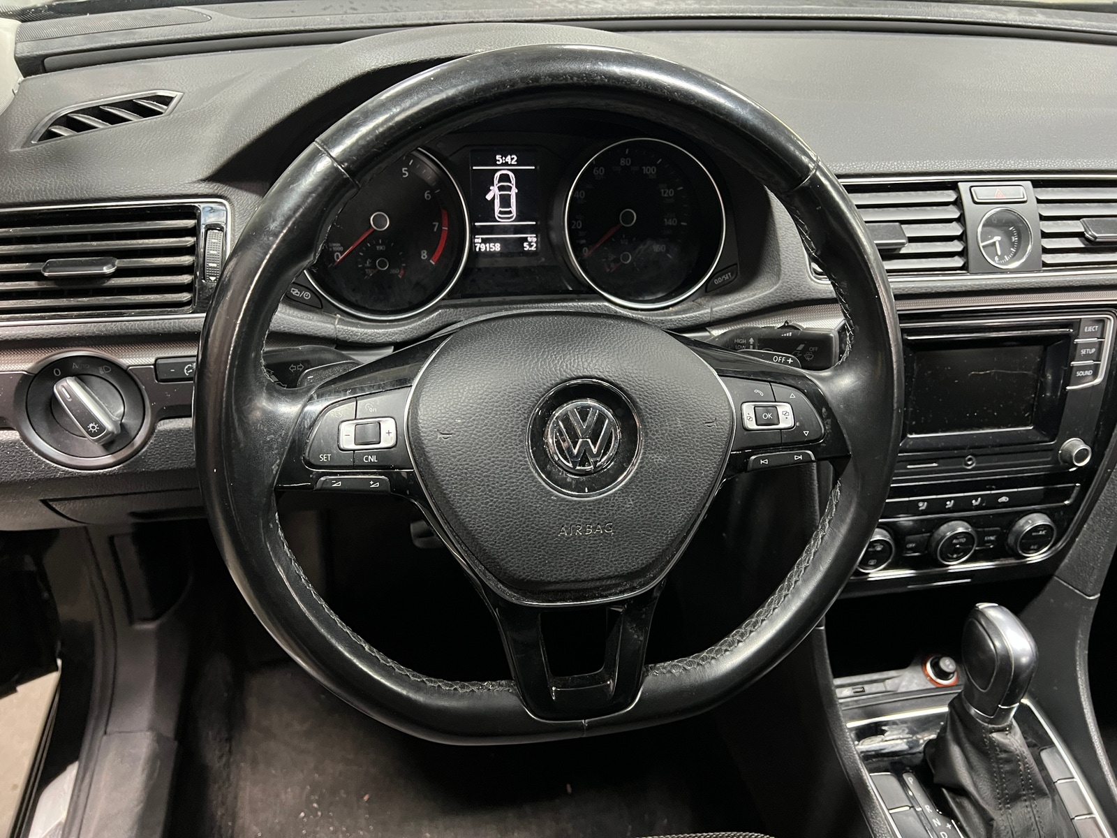 Thumbnail: 2016 Volkswagen Passat - 5