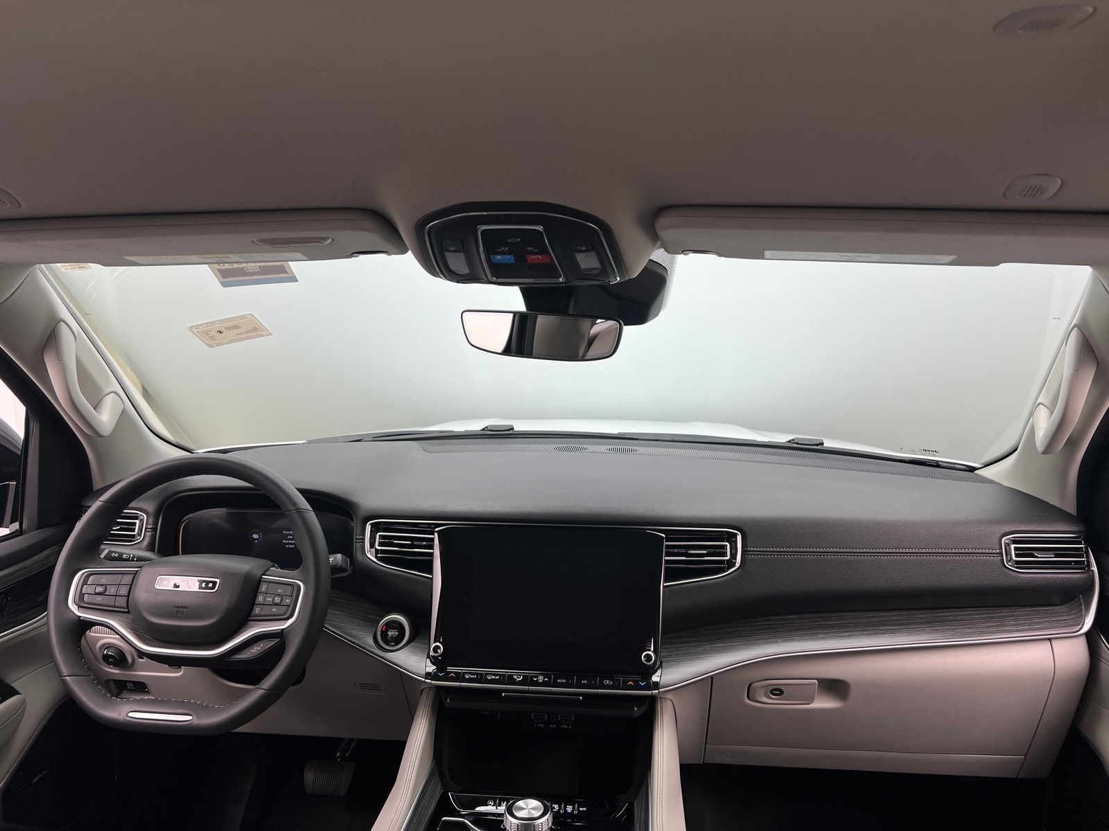 Thumbnail: 2024 Jeep Wagoneer - 2