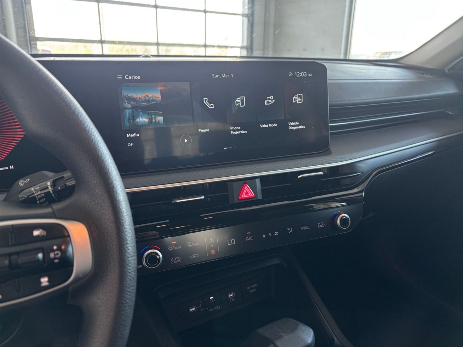 Thumbnail: 2025 Kia K5 - 4