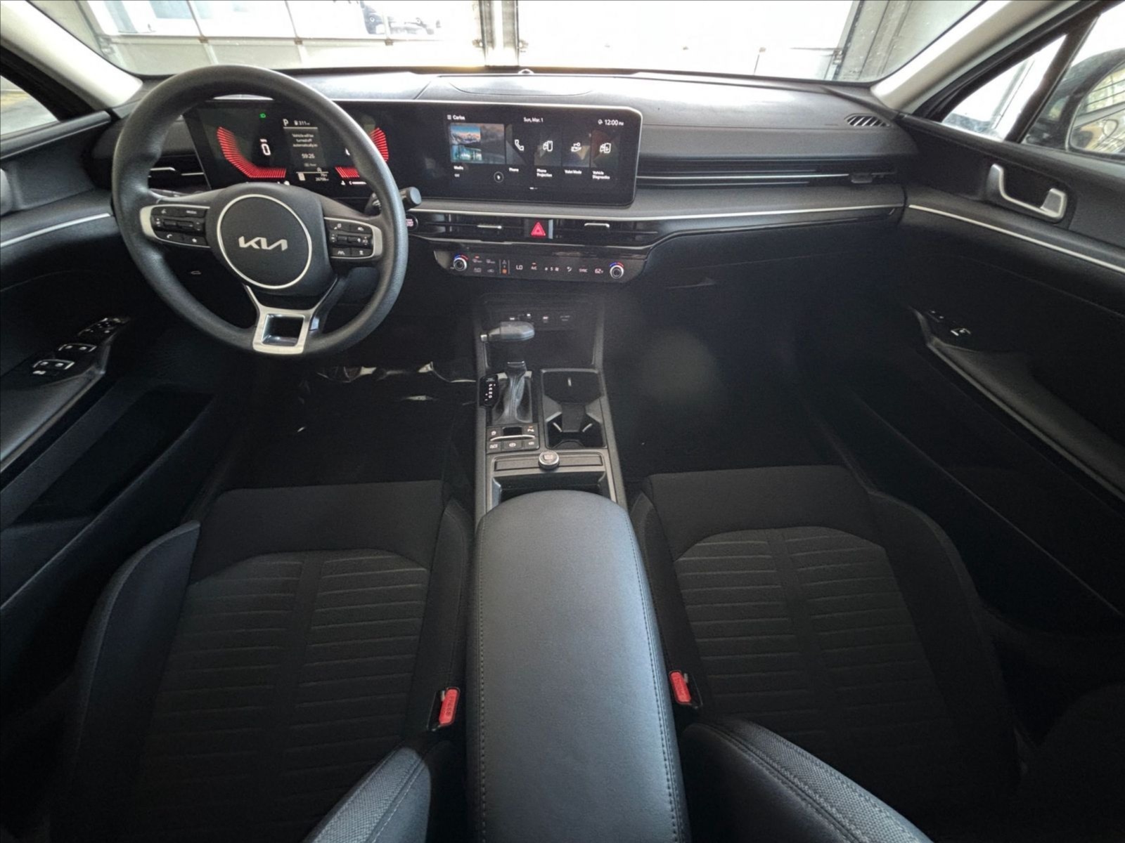 Thumbnail: 2025 Kia K5 - 3