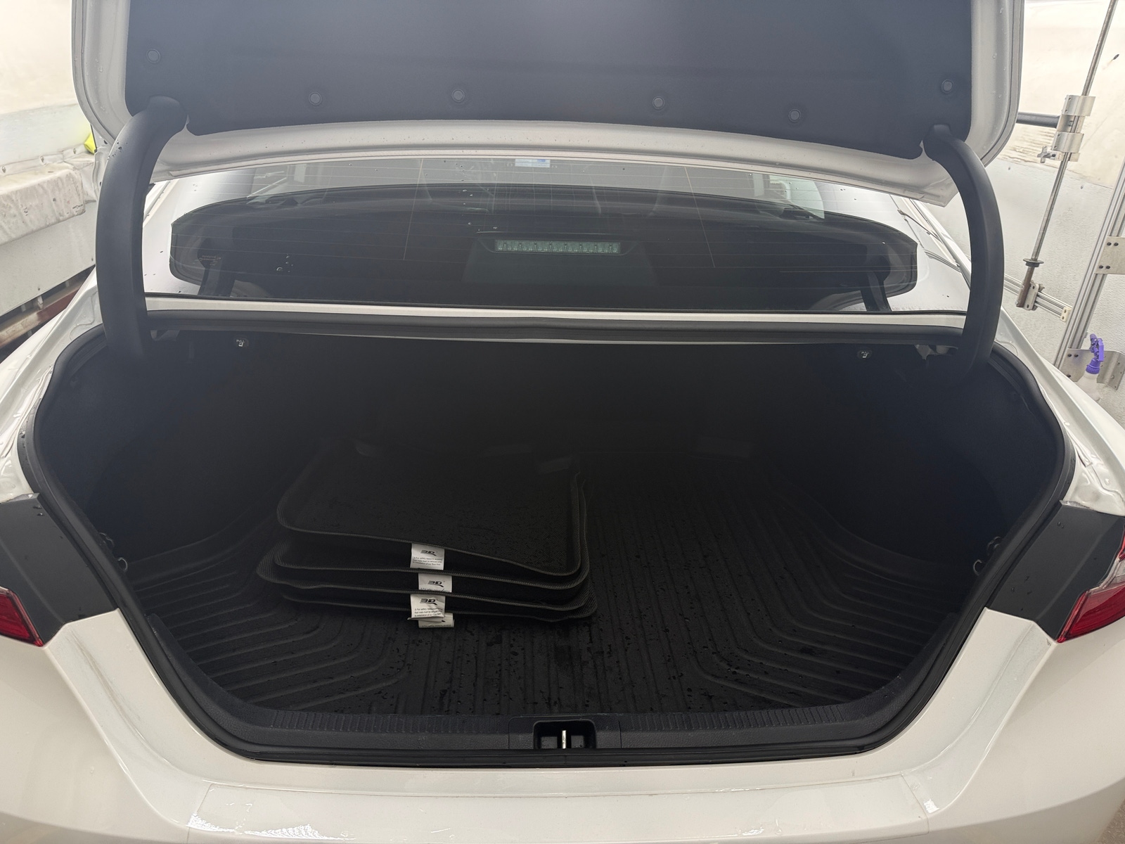 Thumbnail: 2022 Toyota Camry - 7