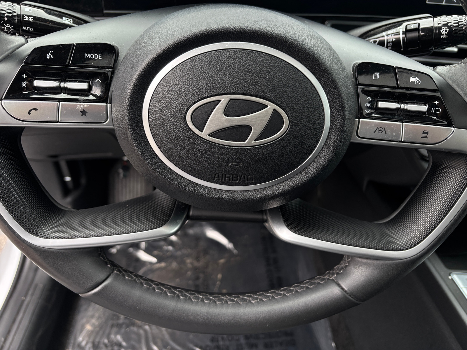 Thumbnail: 2025 Hyundai Elantra - 5