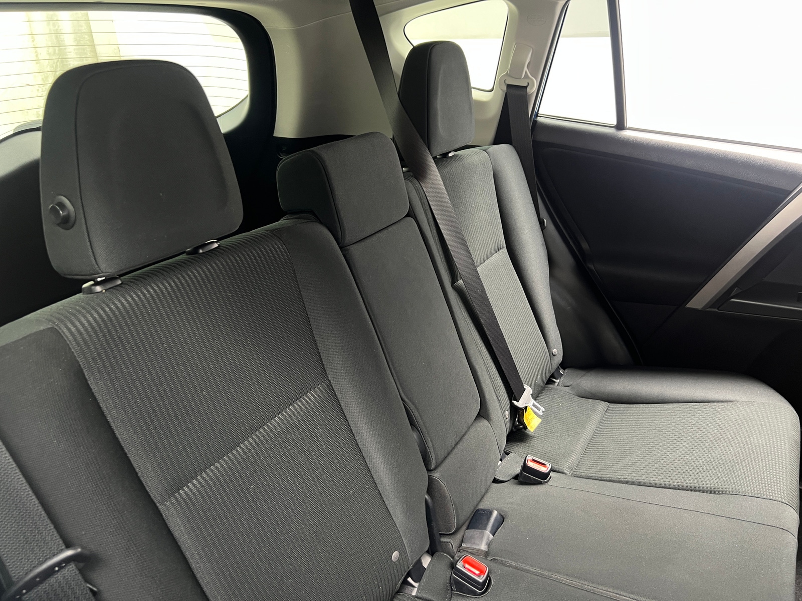 Thumbnail: 2018 Toyota RAV4 - 6