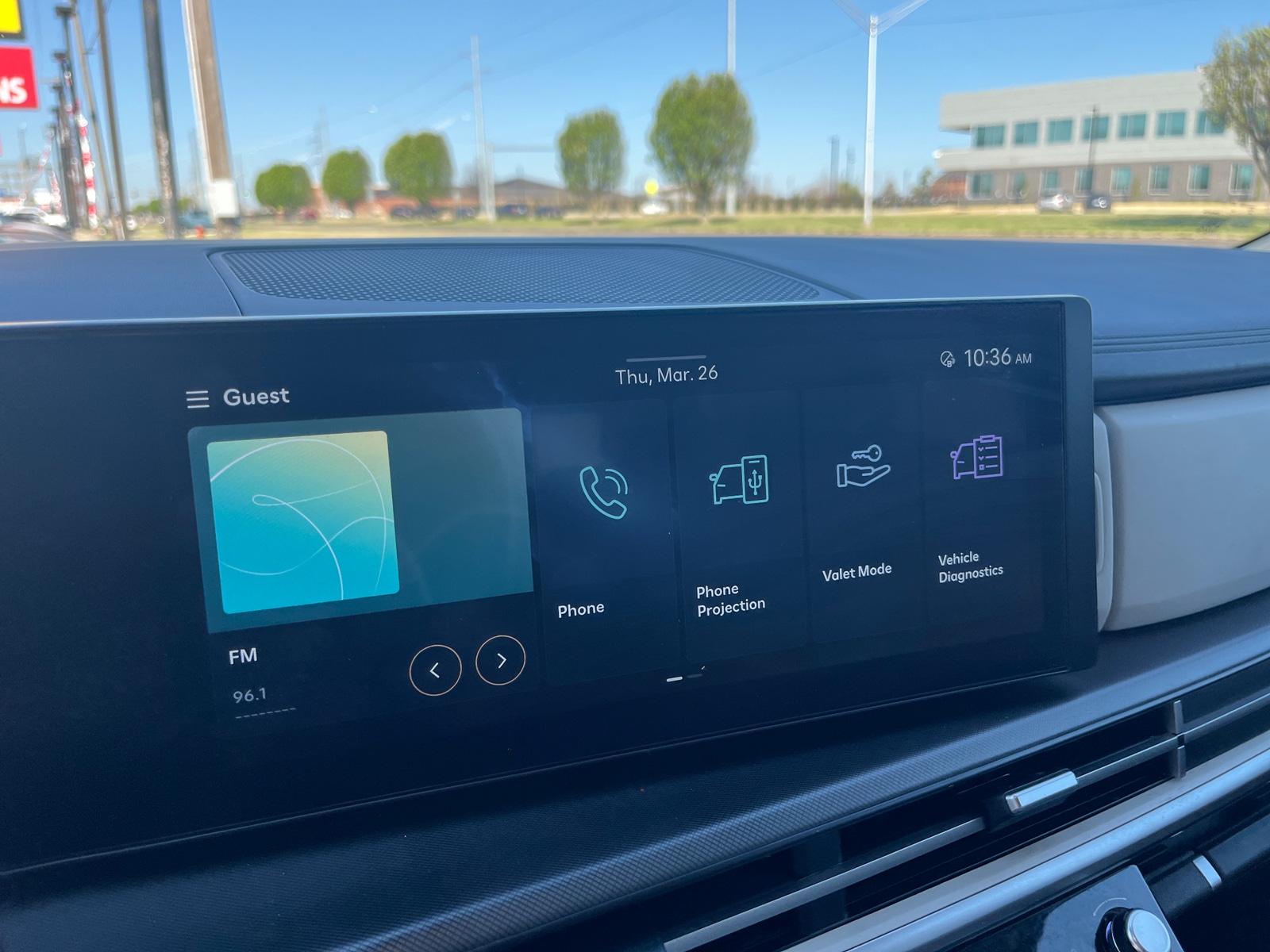 Thumbnail: 2024 Hyundai Santa Fe - 4