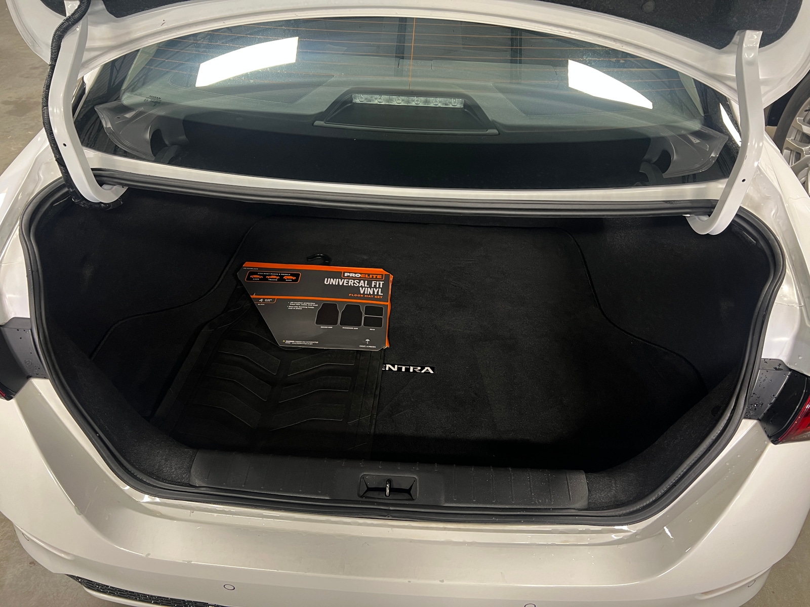 Thumbnail: 2023 Nissan Sentra - 7