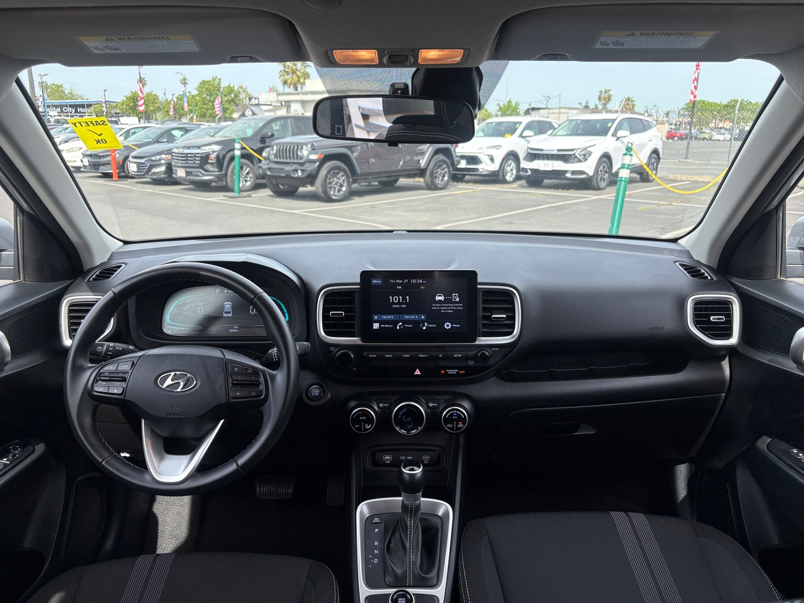 Thumbnail: 2025 Hyundai Venue - 3