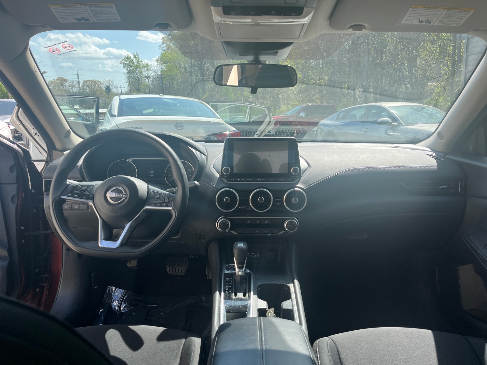 Thumbnail: 2025 Nissan Sentra - 3