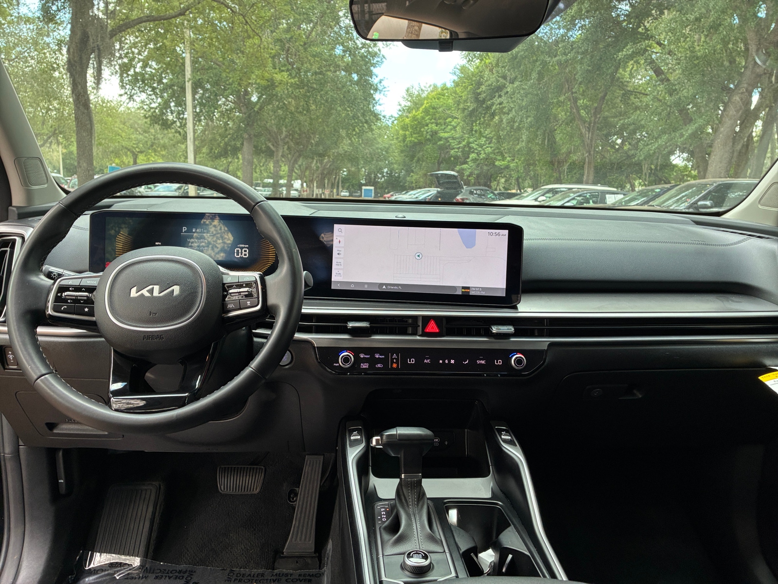 Thumbnail: 2024 Kia Sorento - 3