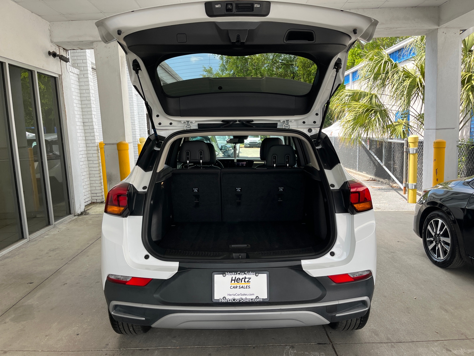 Thumbnail: 2025 Buick Encore GX - 5