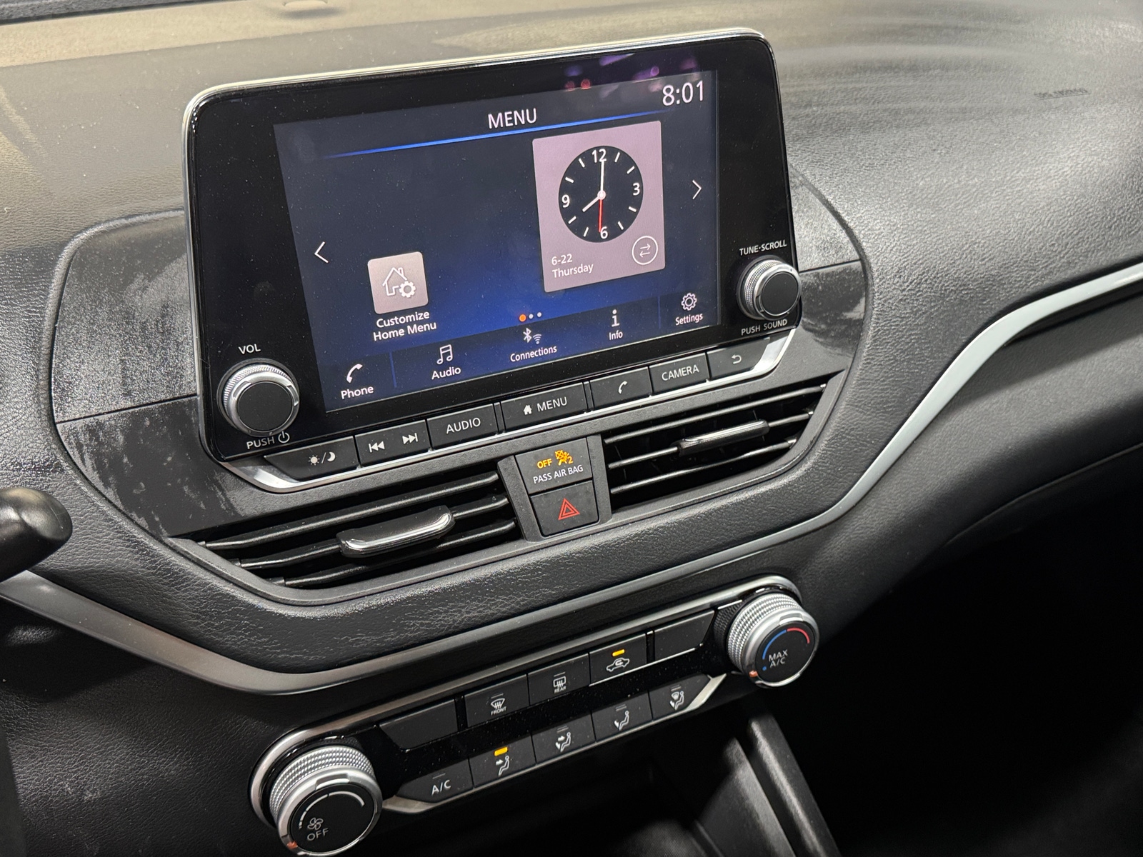 Thumbnail: 2020 Nissan Altima - 4