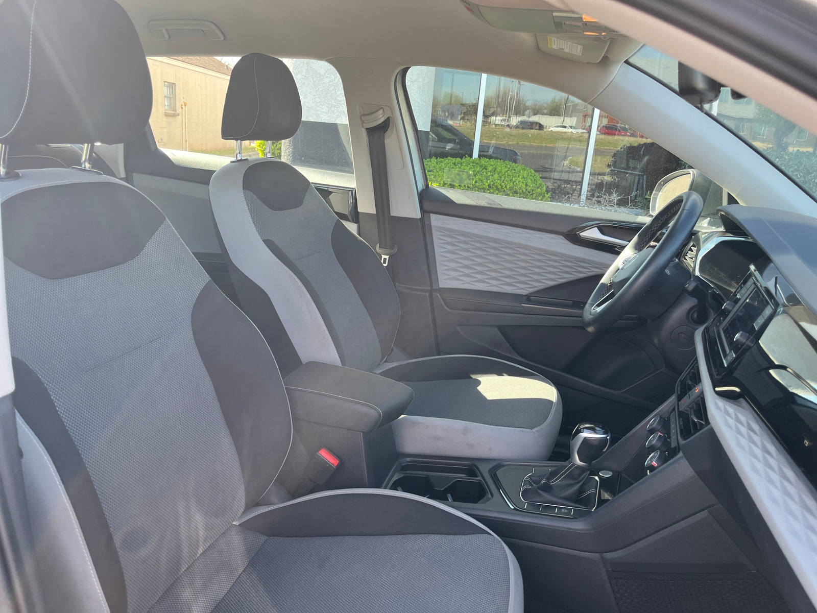 Thumbnail: 2024 Volkswagen Taos - 2