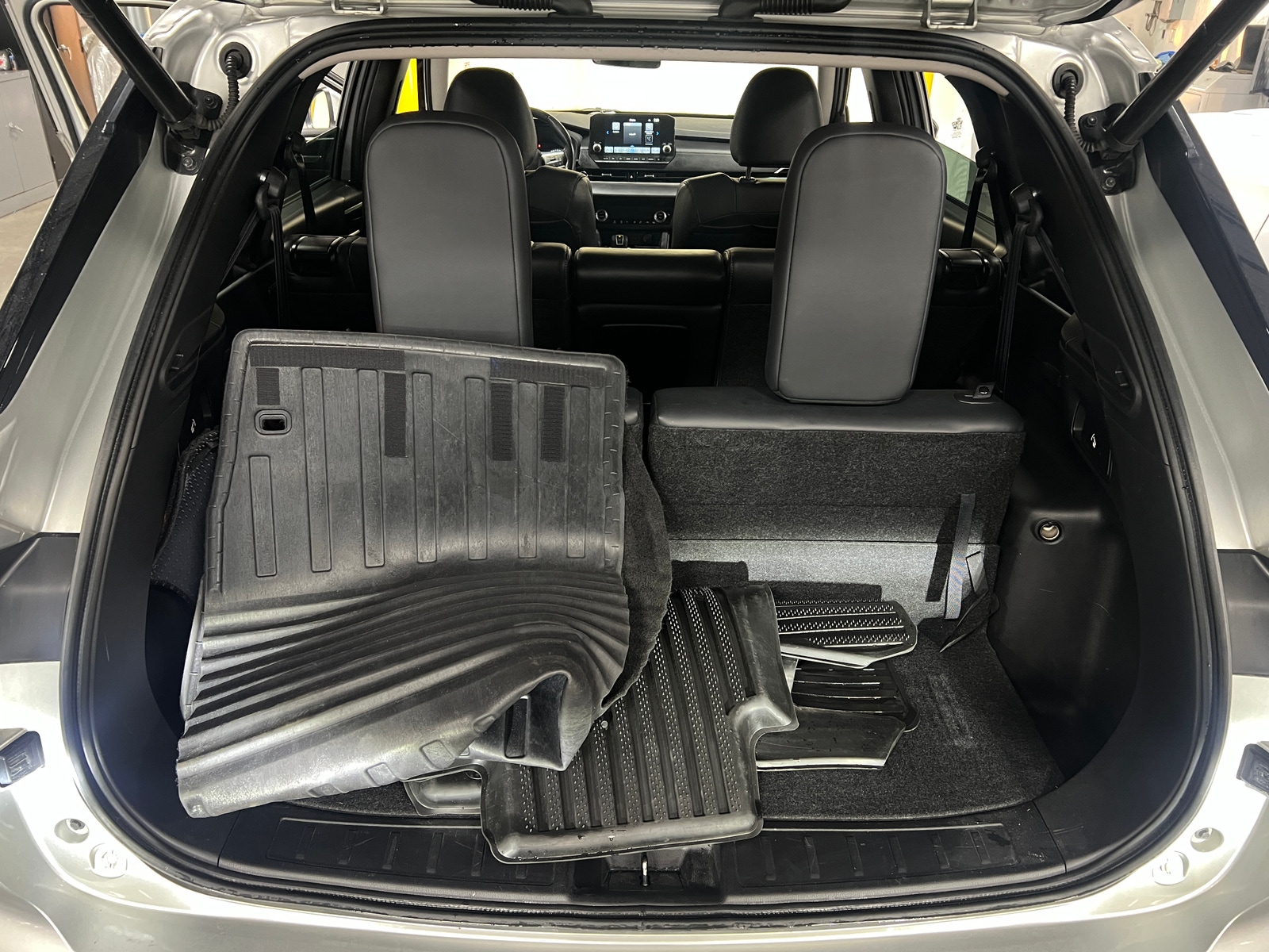 Thumbnail: 2022 Mitsubishi Outlander - 6