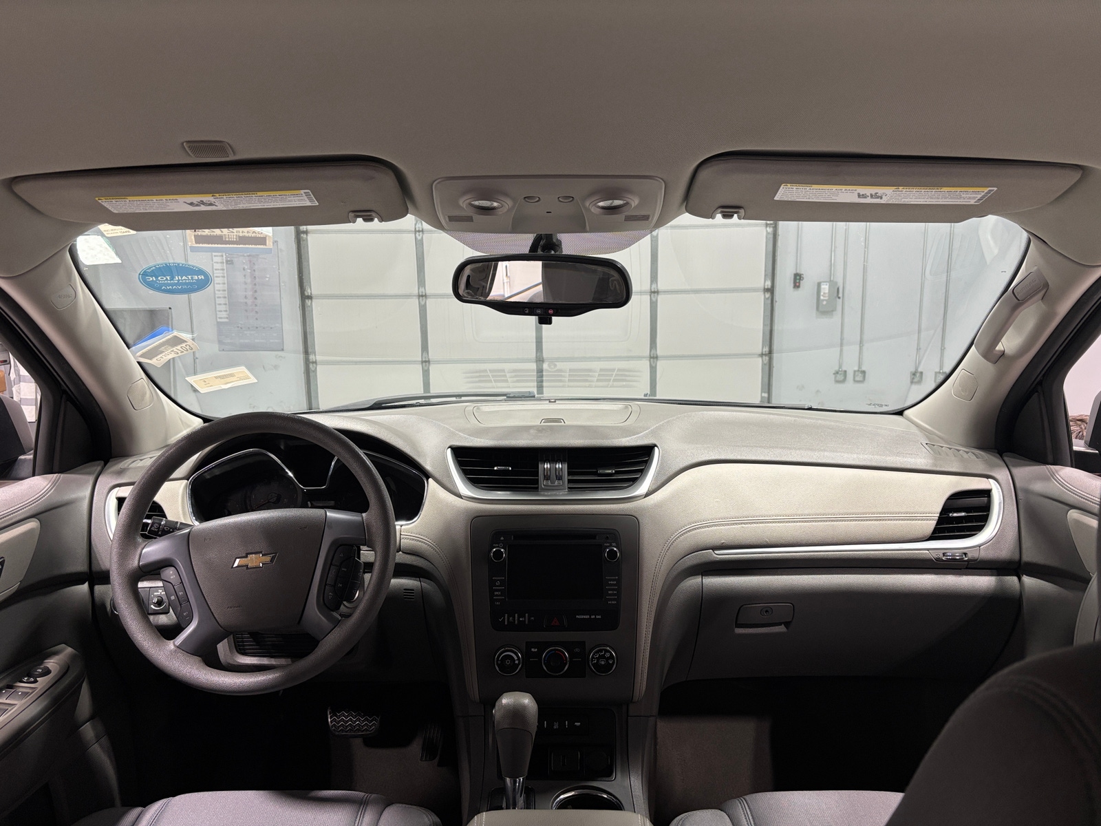 Thumbnail: 2017 Chevrolet Traverse - 3