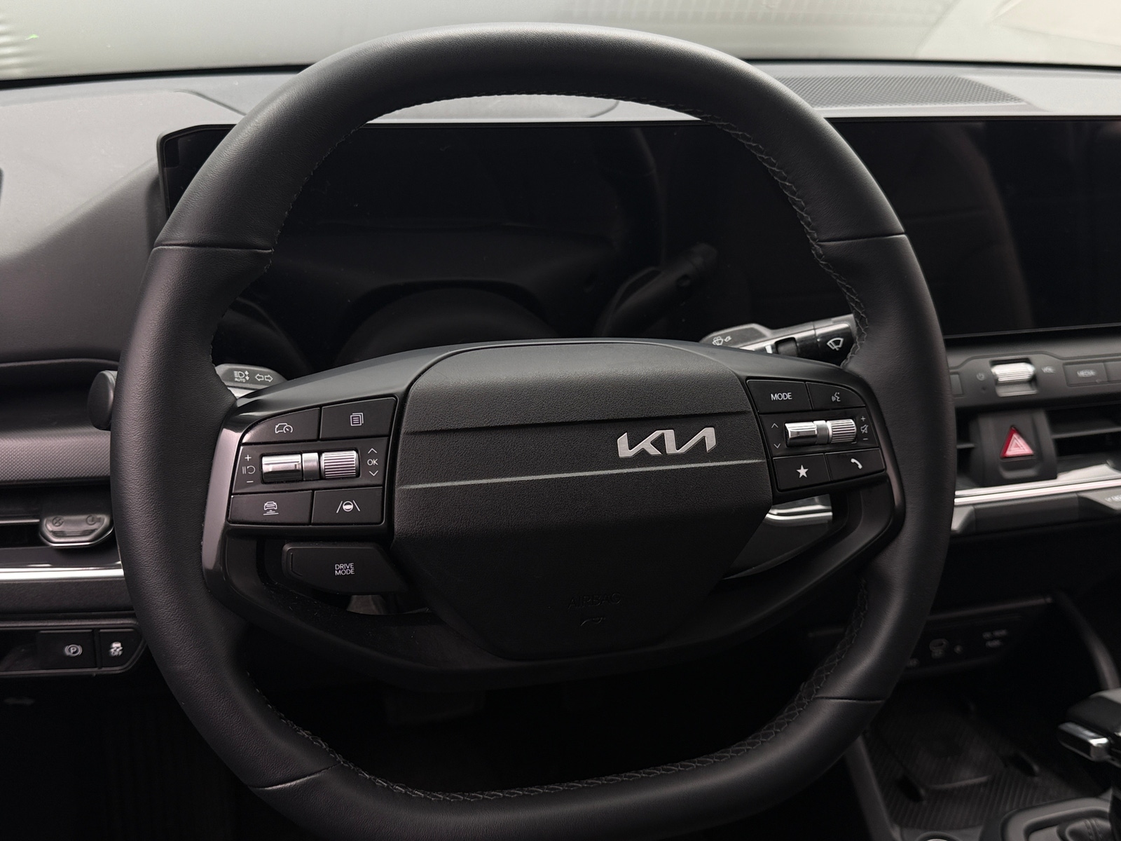 Thumbnail: 2025 Kia K4 - 5