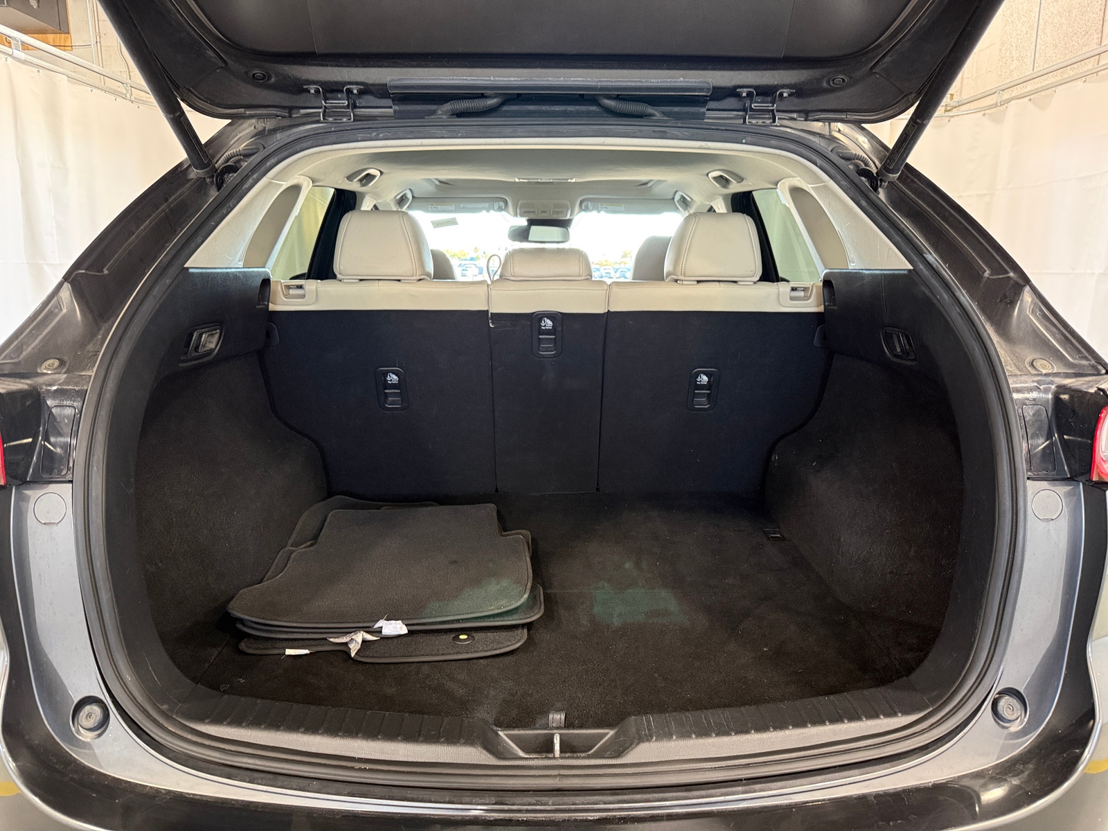 Thumbnail: 2017 Mazda CX-5 - 6